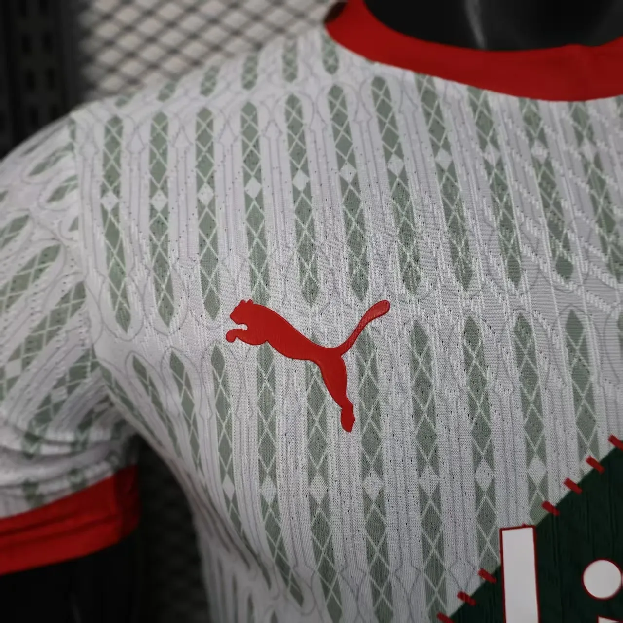 2026/2027 Version joueur Olympique de Marseille Édition spéciale 02 Maillot de football Qualité thaï 1:1 – Image 6
