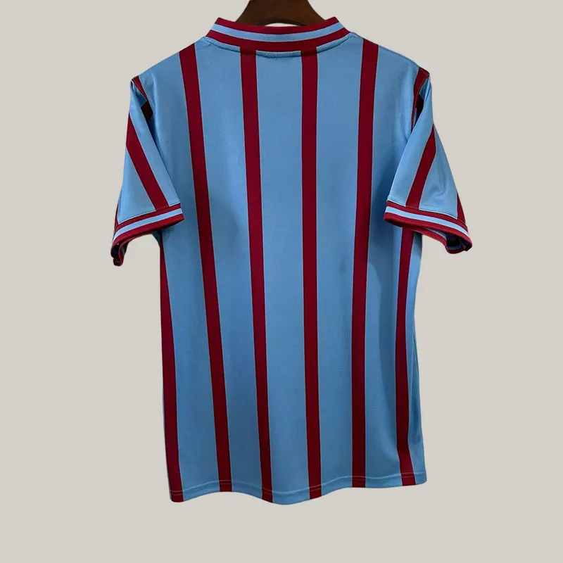 1957 Retro Aston Villa Away Football Shirt 1:1 Thai Quality - Image 2