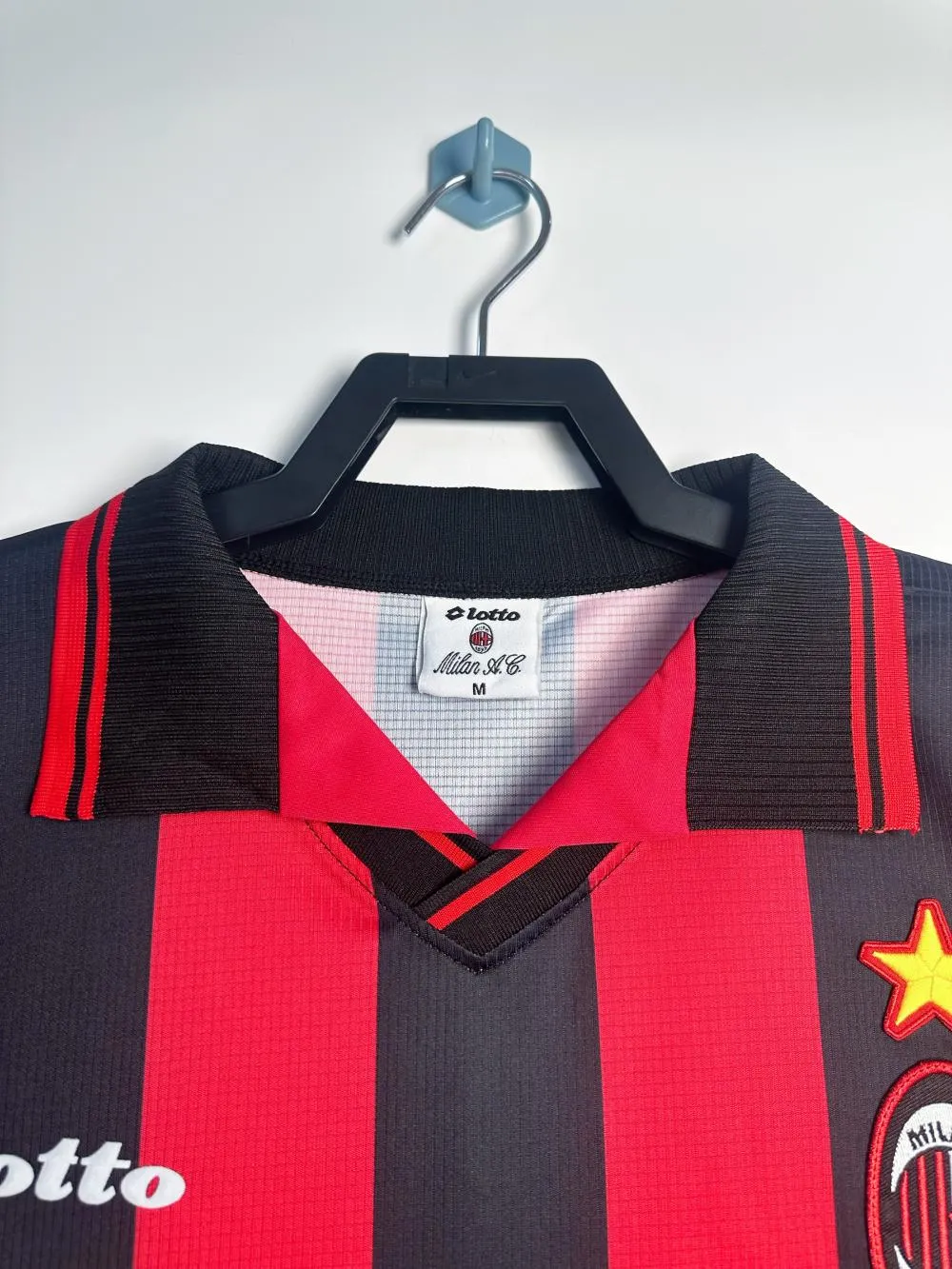 1997/1998 Retrô AC Milan Casa Camisa de futebol Qualidade tailandesa 1:1 - Image 3