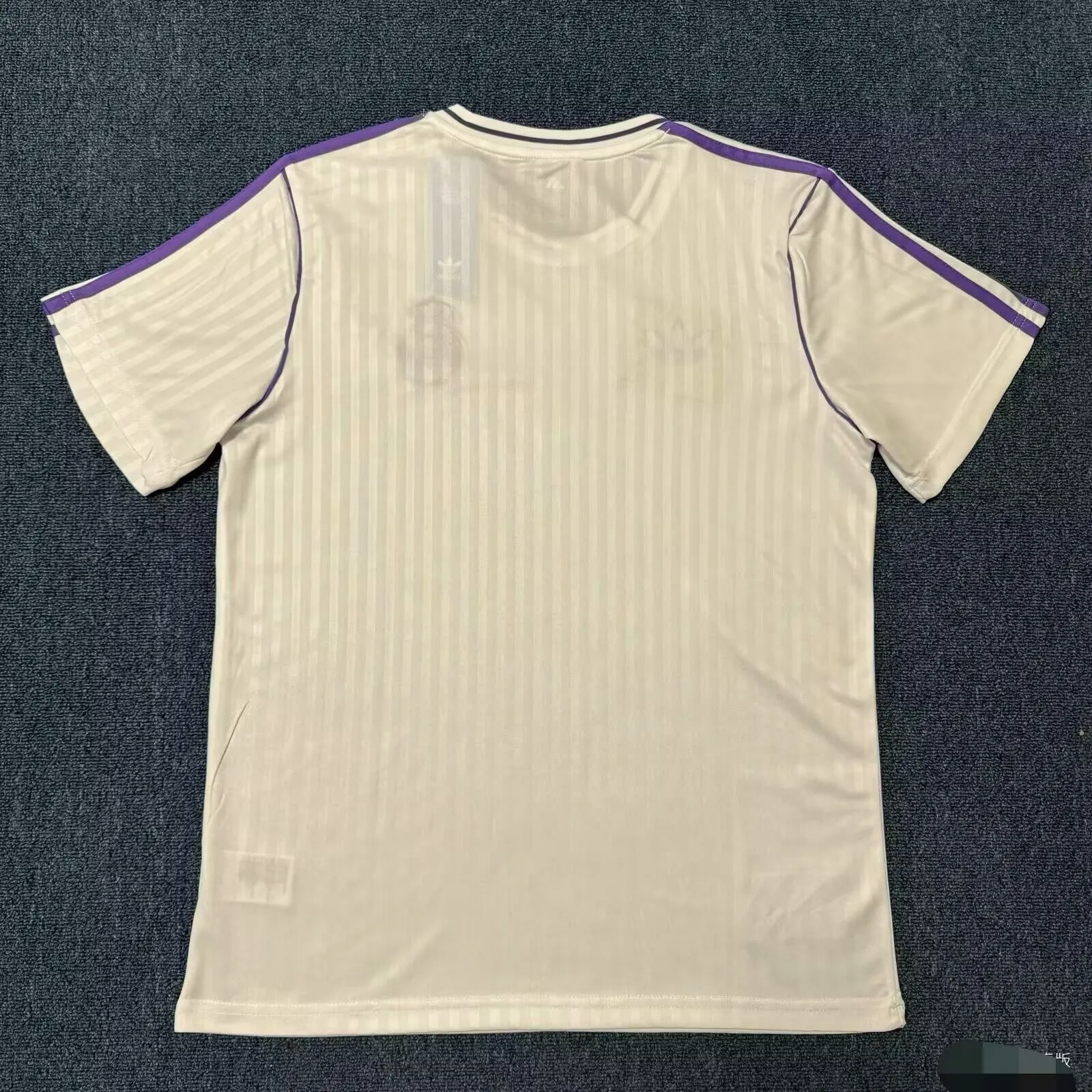 2025/2026 Real Madrid Training Bekleidung 02 Fußballtrikot 1:1 Thai-Qualität – Bild 2