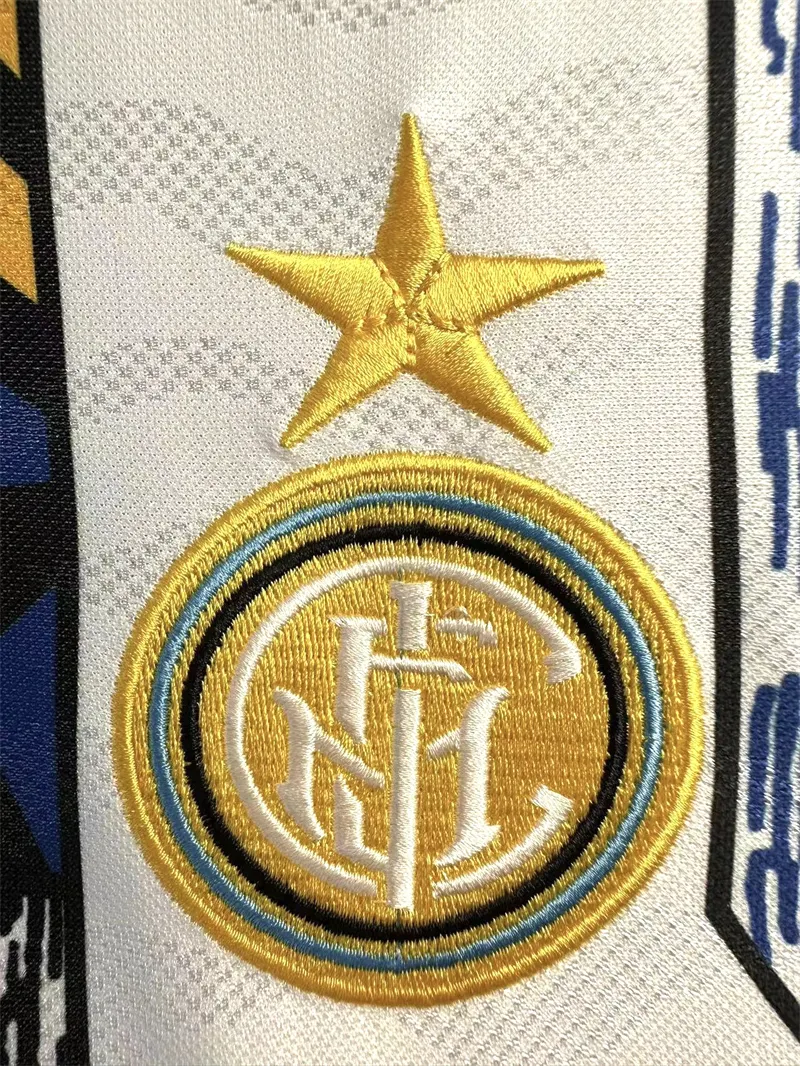 1995/1996 Retro Inter Milan Away Football Jersey 1:1 Thai Quality - Image 5