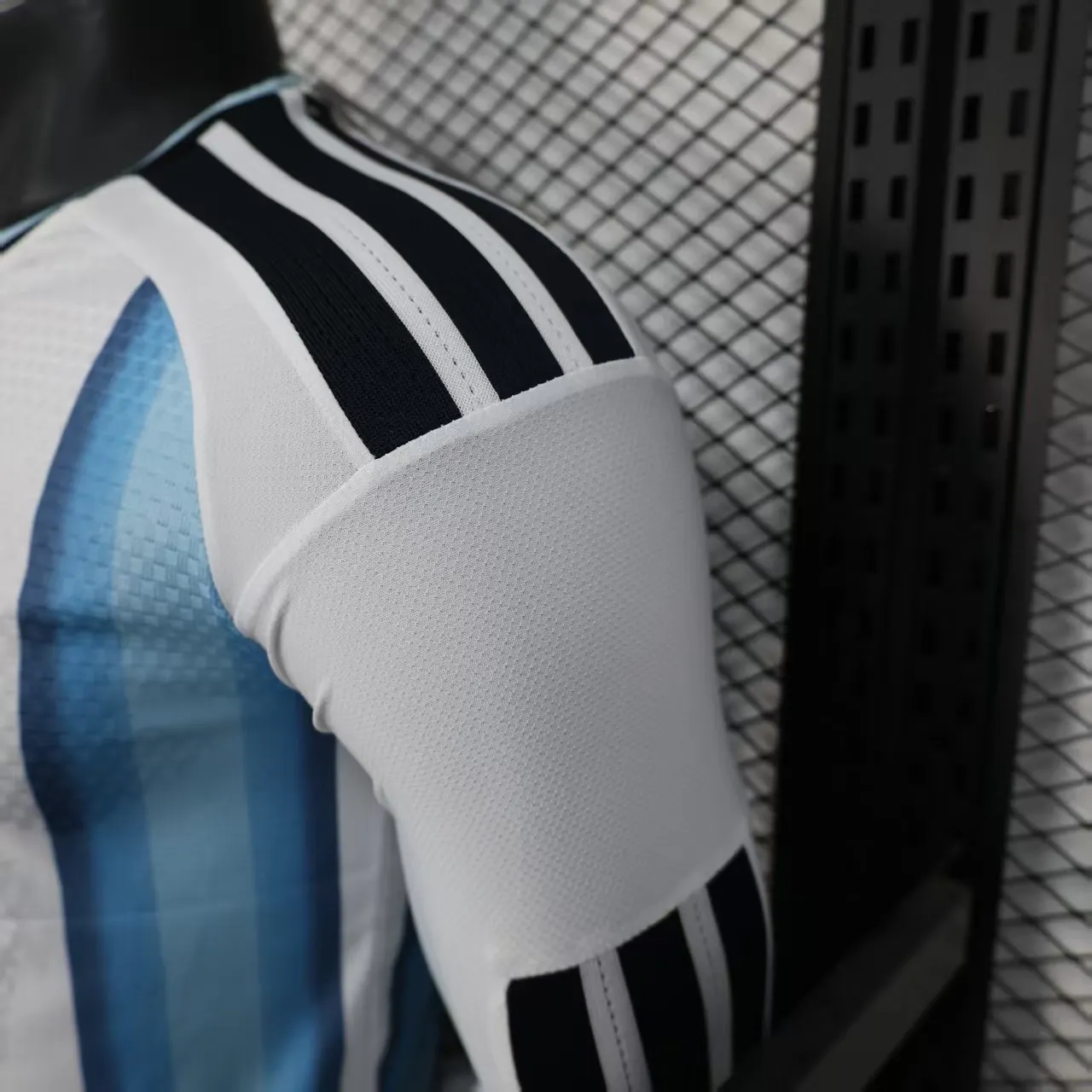 2026-2027 Long Sleeve Player Version Argentina Home Jersey 1:1 Thai Quality - Image 9