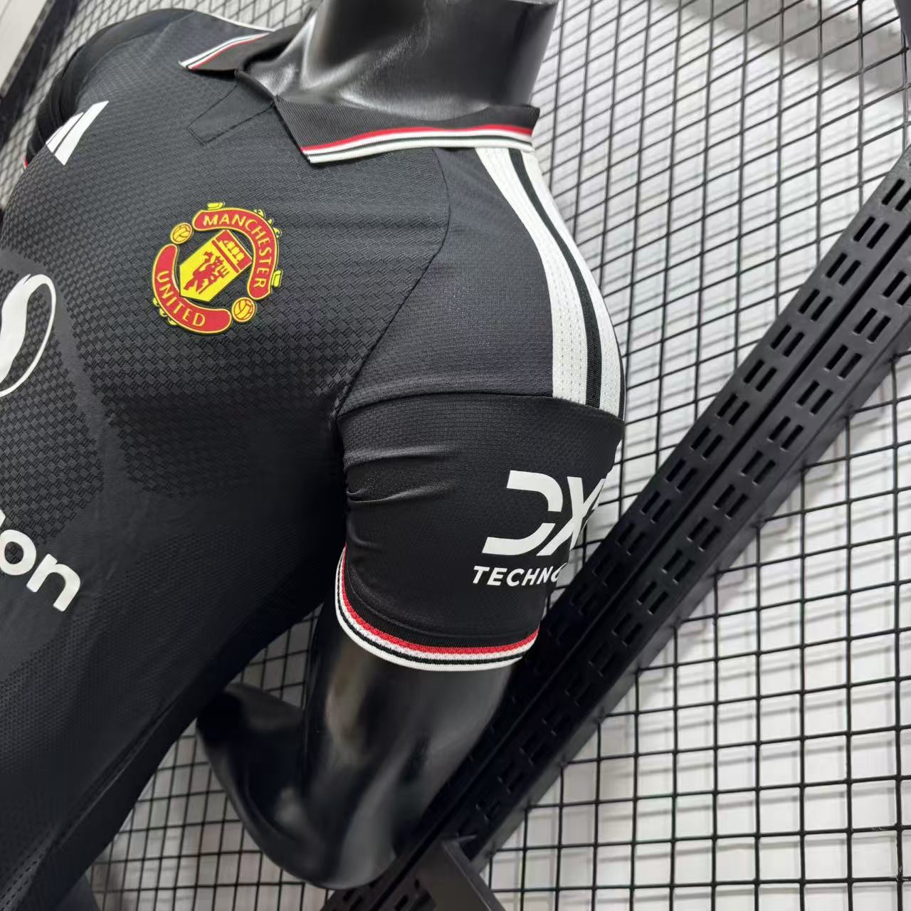 2026/2027 Игровая версия Manchester United Специальное издание 07 Футбольная футболка Тайское качество 1:1 — изображение 9