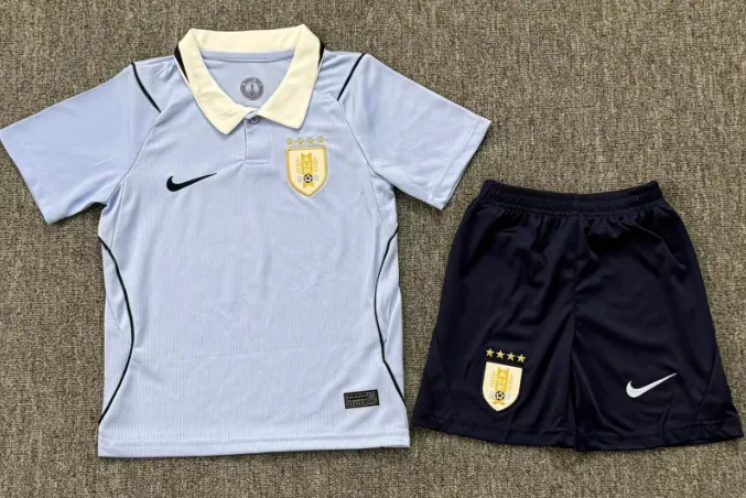 2026 Uruguay Nazionale Casa Maglia da calcio Qualità thai 1:1 Taglia bambino