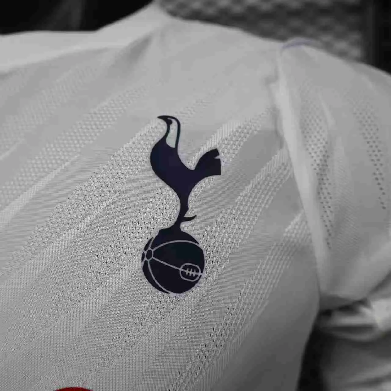 2026/2027 Versão jogador Tottenham Casa Camisa de futebol Qualidade tailandesa 1:1 - Image 5