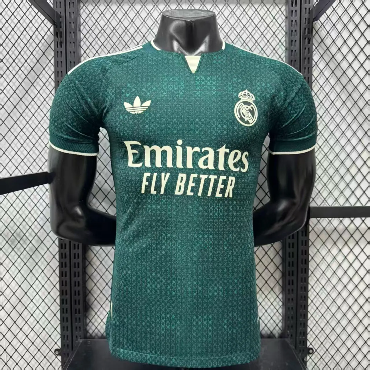 2026/2027 Versão jogador Real Madrid Fora Camisa de futebol Qualidade tailandesa 1:1