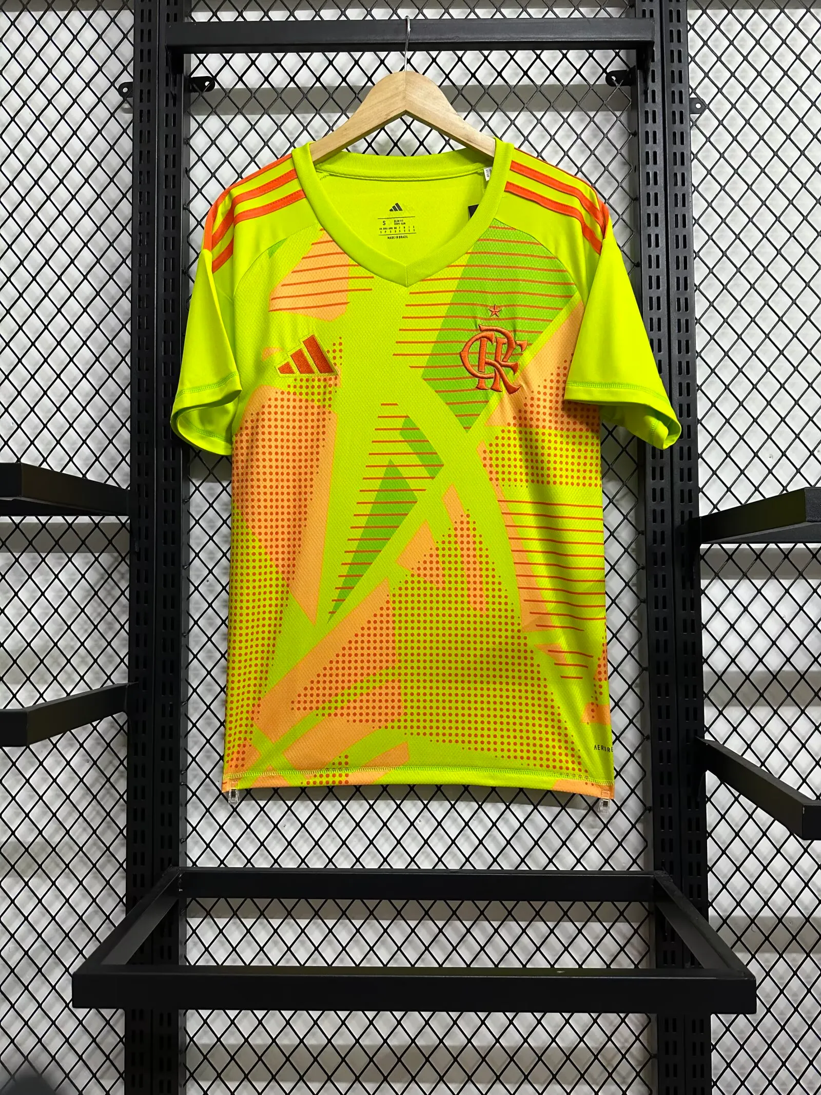 2025/2026 Flamengo Goalie 01 Football Jersey 1:1 Thai Quality