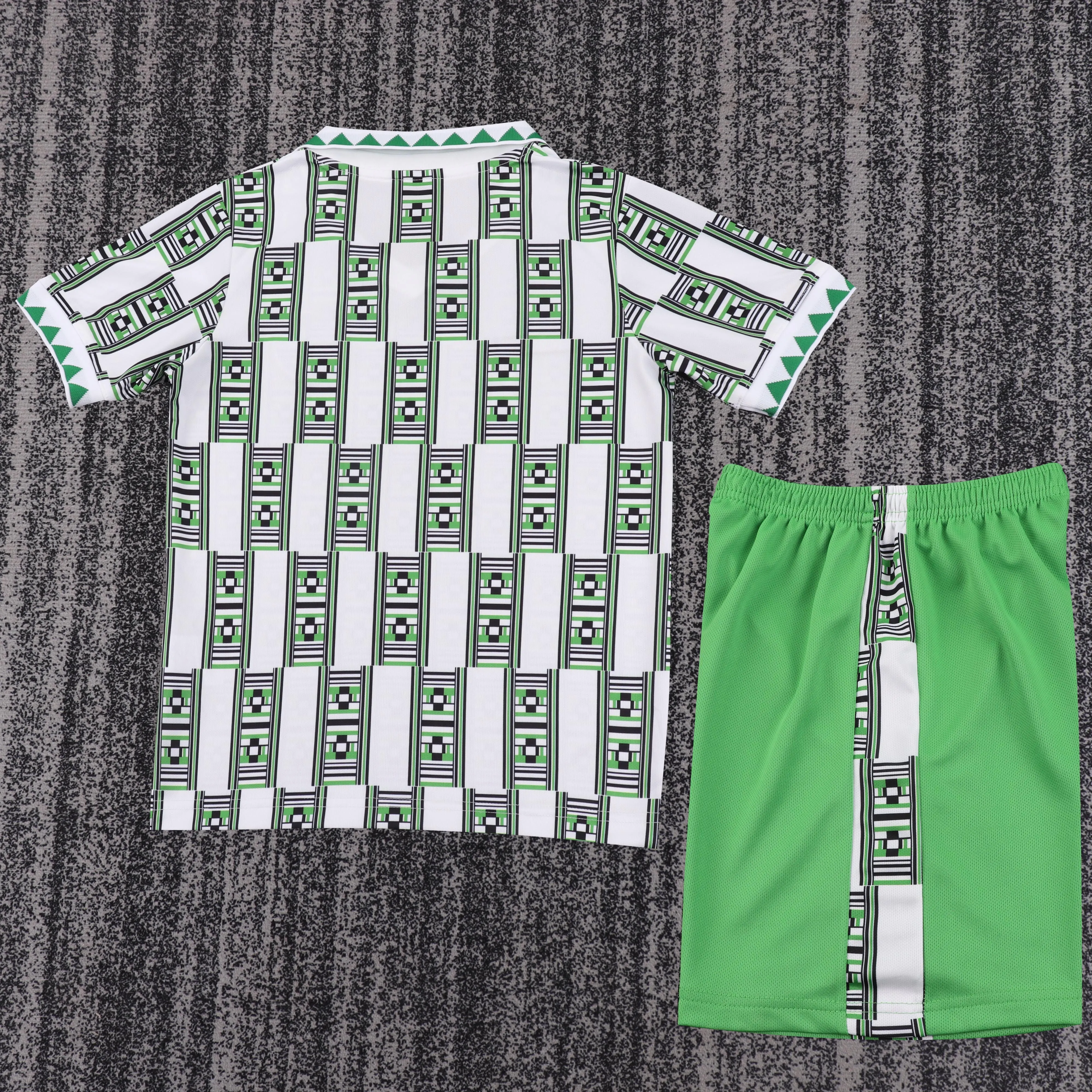 1994 Retrô Nigéria Seleção Fora Camisa de futebol Qualidade tailandesa 1:1 Tamanho infantil - Image 2