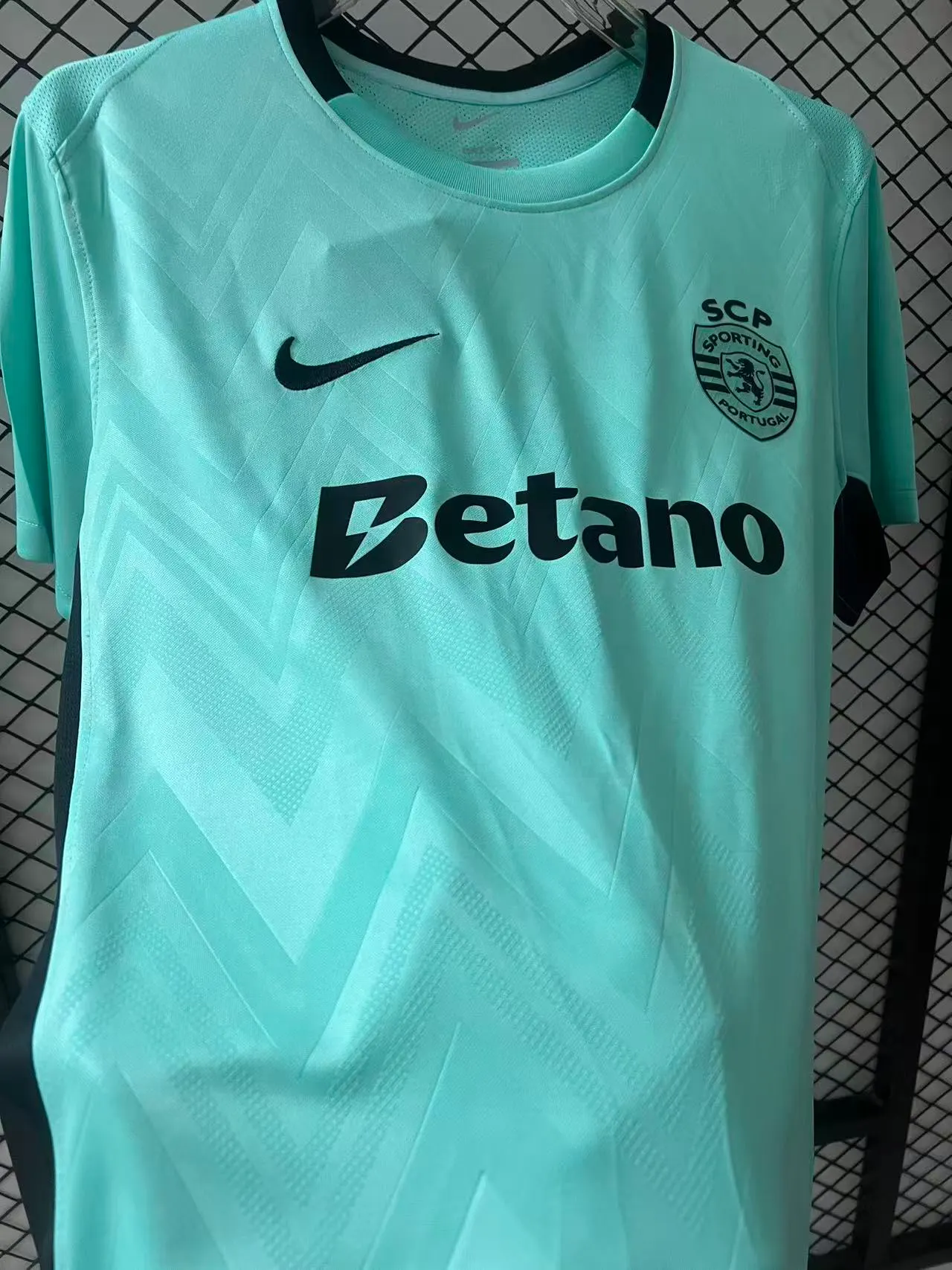 2025/2026 Sporting Lisbon Drittes Auswärts Fußballtrikot 1:1 Thai-Qualität – Bild 3