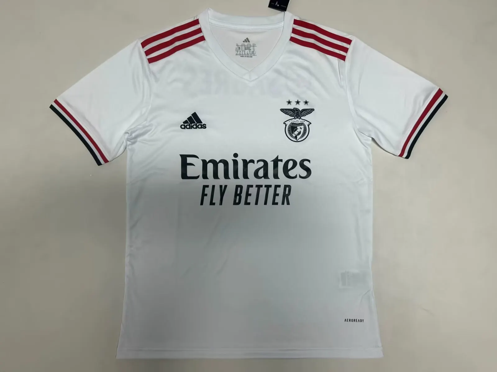 2025/2026 Benfica Özel sürüm Beyaz Futbol forması 1:1 Tayland kalitesi