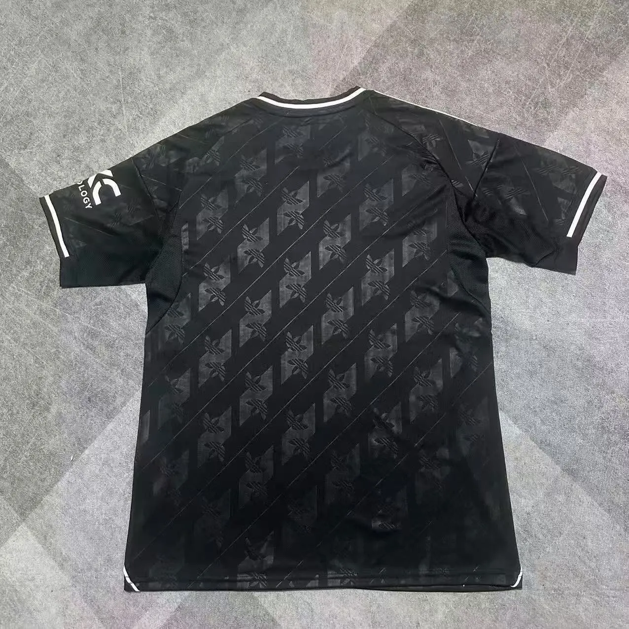 2025/2026 Manchester United Special Edition Black And White Football Jersey 1:1 Thai quality - Image 3