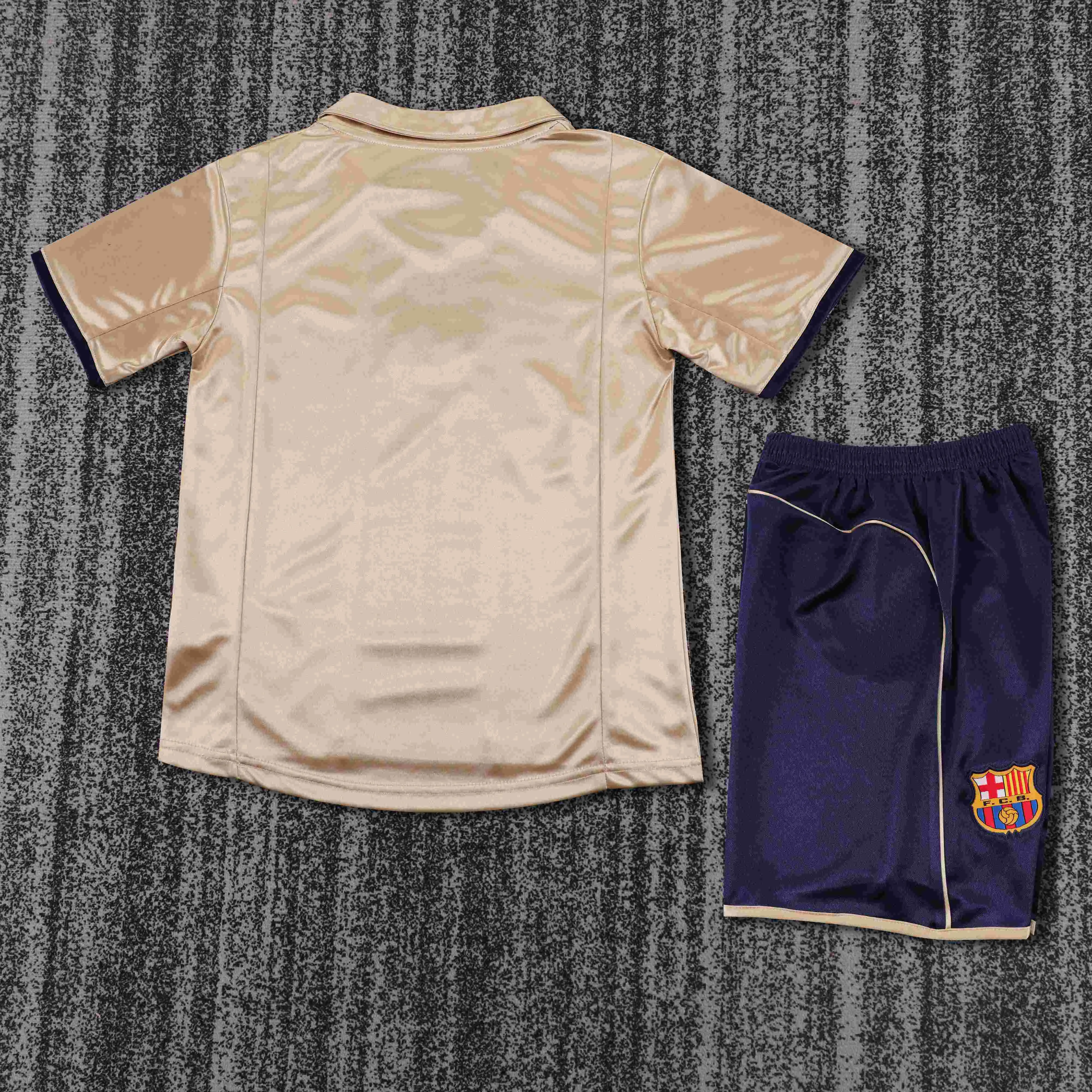 2001-2002 Retro Barcelona Auswärts Fußballtrikot 1:1 Thai-Qualität Kindergröße – Bild 2