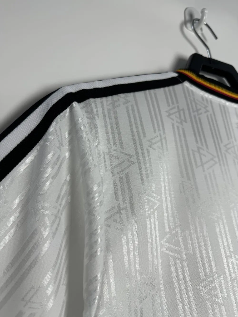 1996 Retro Fußballtrikot Deutschland Heim – Bild 8