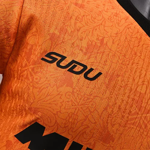 2026/2027 Spielerversion Wolverhampton Wanderers Heim Fußballtrikot 1:1 Thai-Qualität – Bild 4