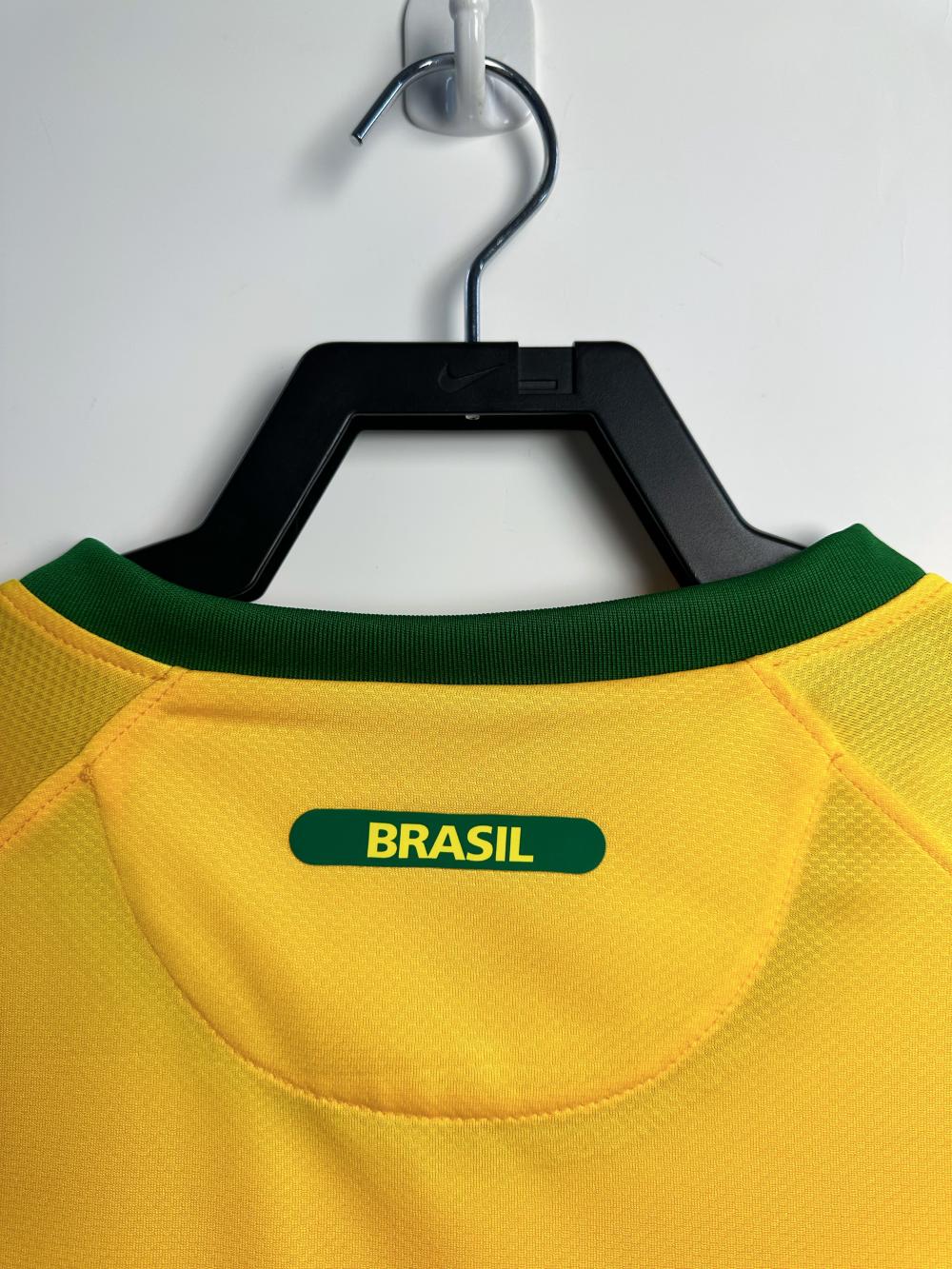 2010 Retro Brasil Local Camiseta de fútbol Calidad tailandesa 1:1 - Imagen 5