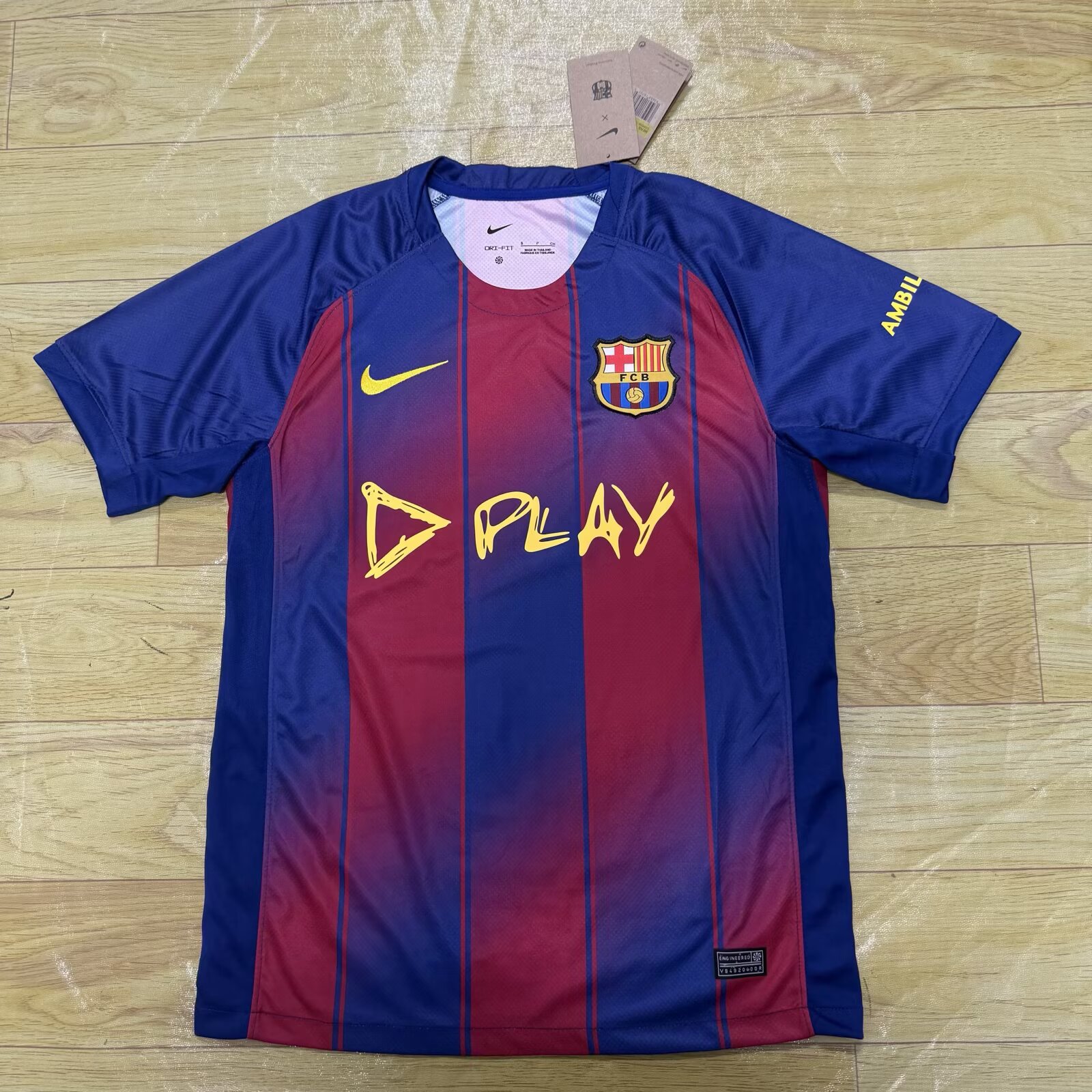 2025/2026 Barcelona Heim Derby Sonderedition Fußballtrikot 1:1 Thai-Qualität