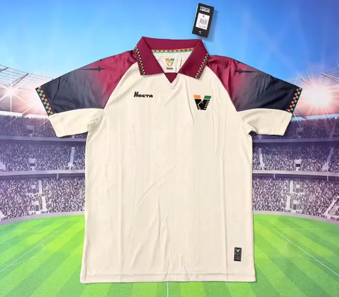 2025/2026 Venedig Auswärts Fußballtrikot 1:1 Thai-Qualität