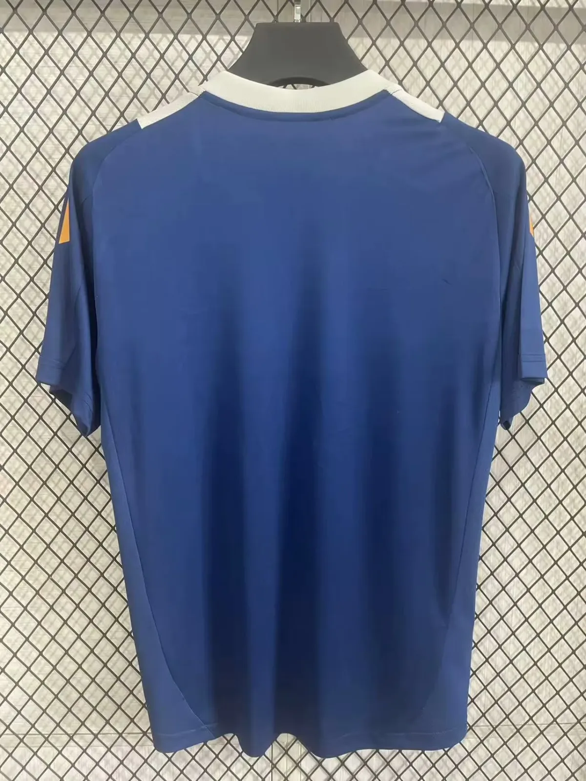 2025/2026 Real Madrid Training Bekleidung 01 Fußballtrikot 1:1 Thai-Qualität – Bild 3