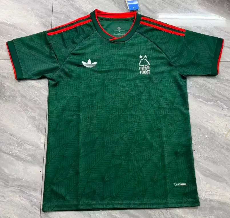 2026/2027 Nottingham Forest Trasferta Maglia da calcio Qualità thai 1:1