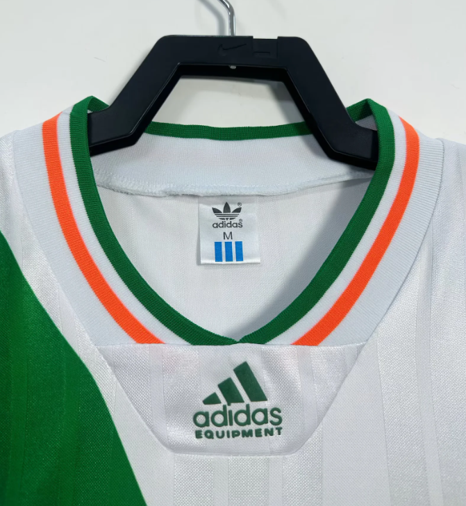1992-1994 Retro İrlanda Deplasman Futbol forması 1:1 Tayland kalitesi - Görsel 3