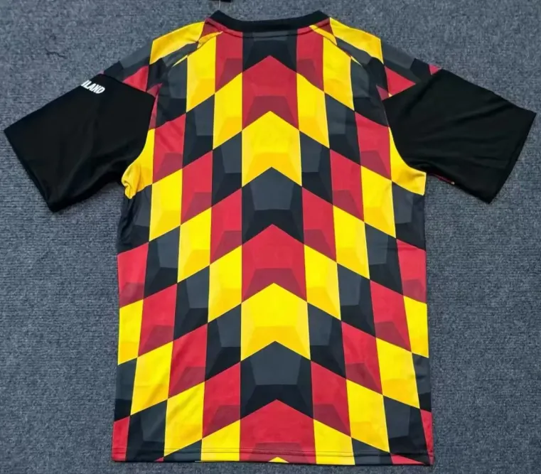 2026 Duitsland Voorwedstrijd Voetbalshirt 1:1 Thaise kwaliteit - Afbeelding 2