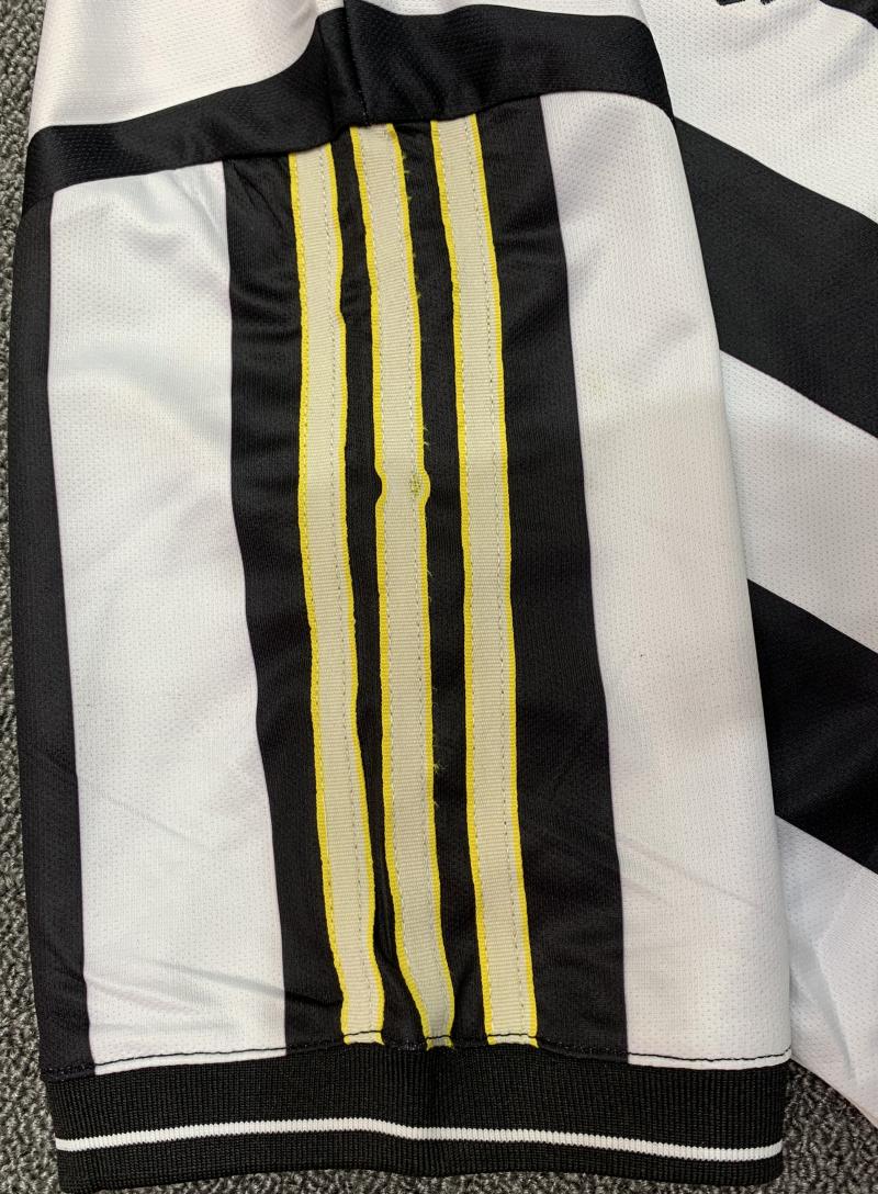 1997-1999 Retro Newcastle United Heim Fußballtrikot 1:1 Thai-Qualität – Bild 6
