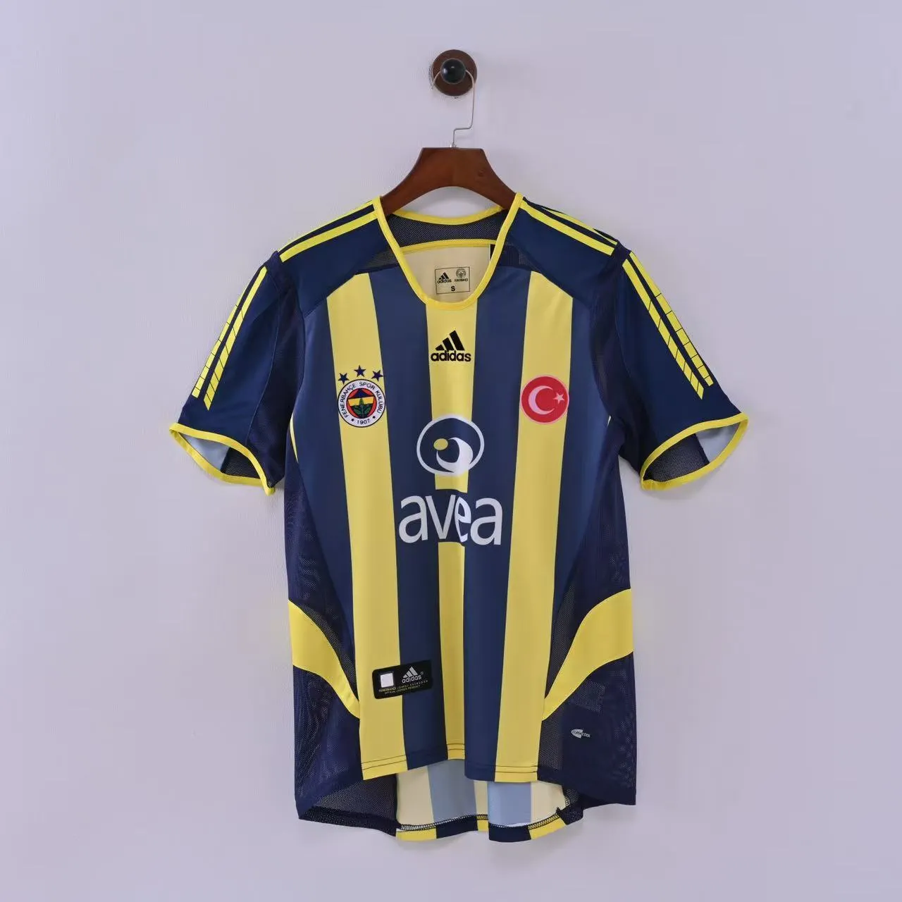2005/2006 Retro Fenerbahce Domowa Koszulka piłkarska Jakość tajska 1:1