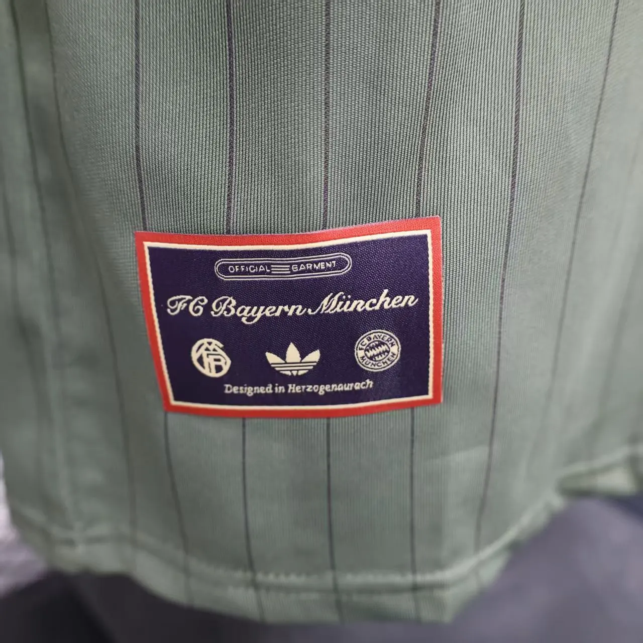 2025/2026 Player Version Bayern Munich Casual version Football Jersey 1:1 Thai quality - Image 8