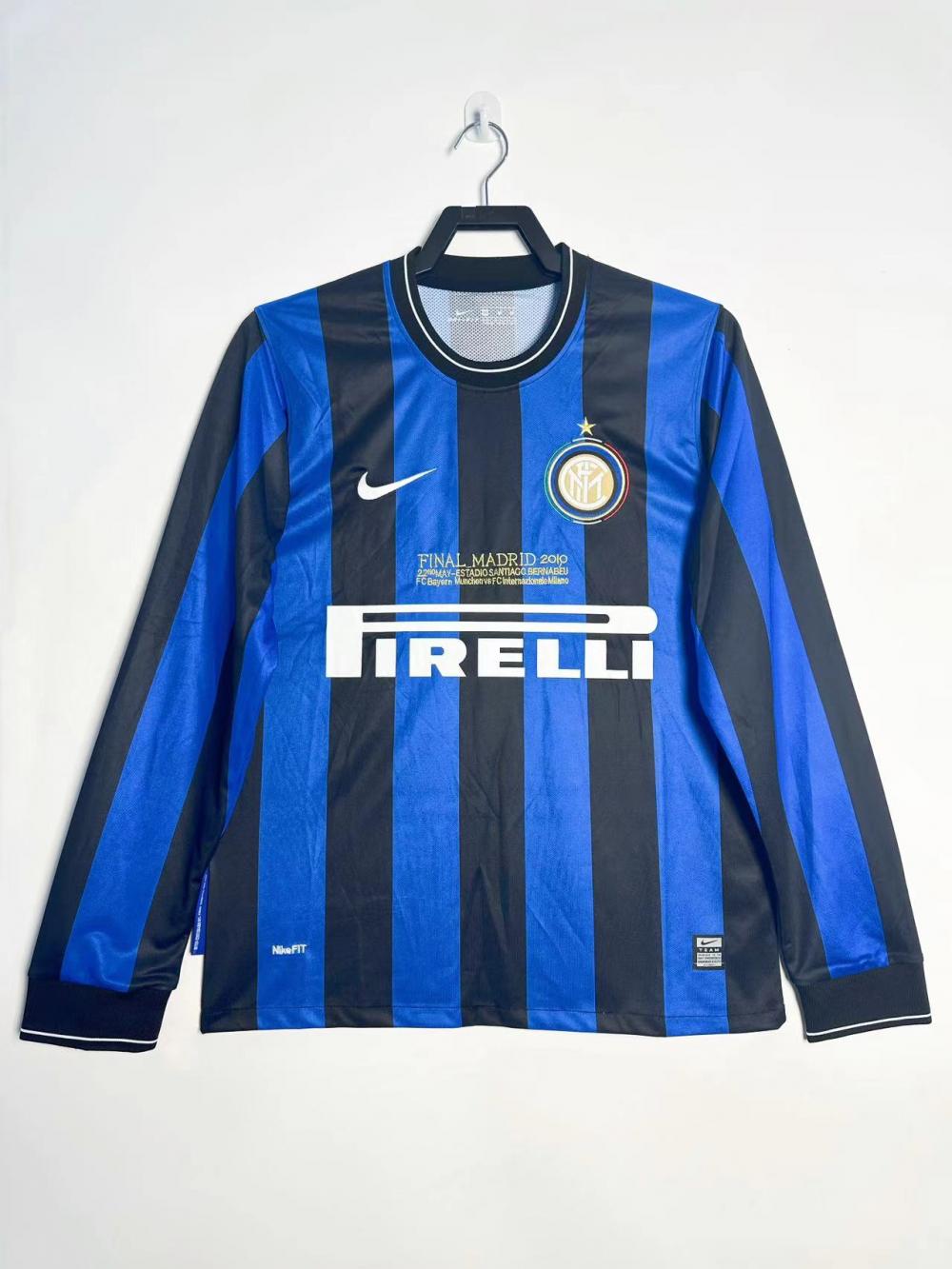 2010 Retro Langarm Internazionale Milan Heim Fußballtrikot 1:1 Thai-Qualität
