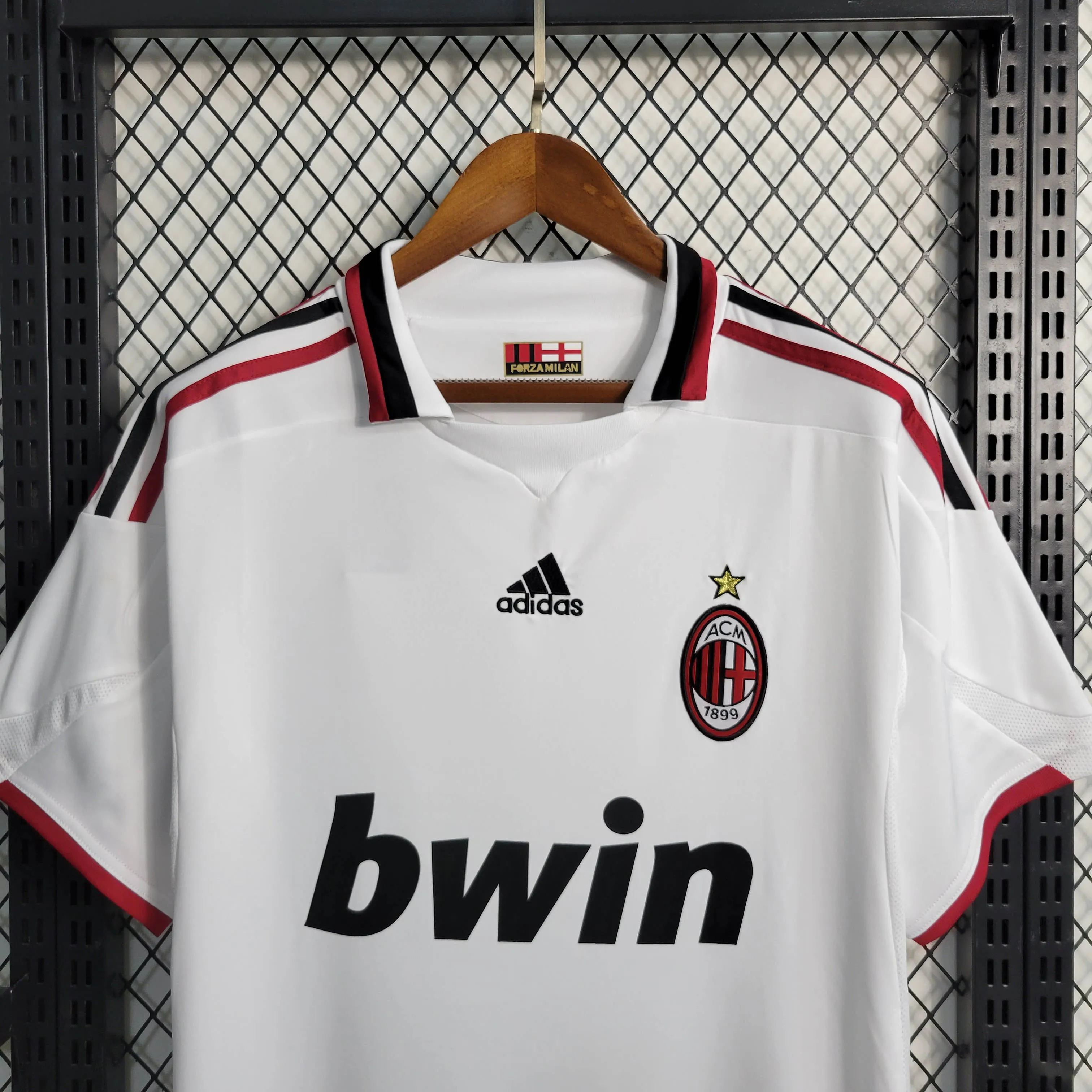 2009/2010 Retro AC Milan Away Football Shirt 1:1 Thai Quality - Image 4