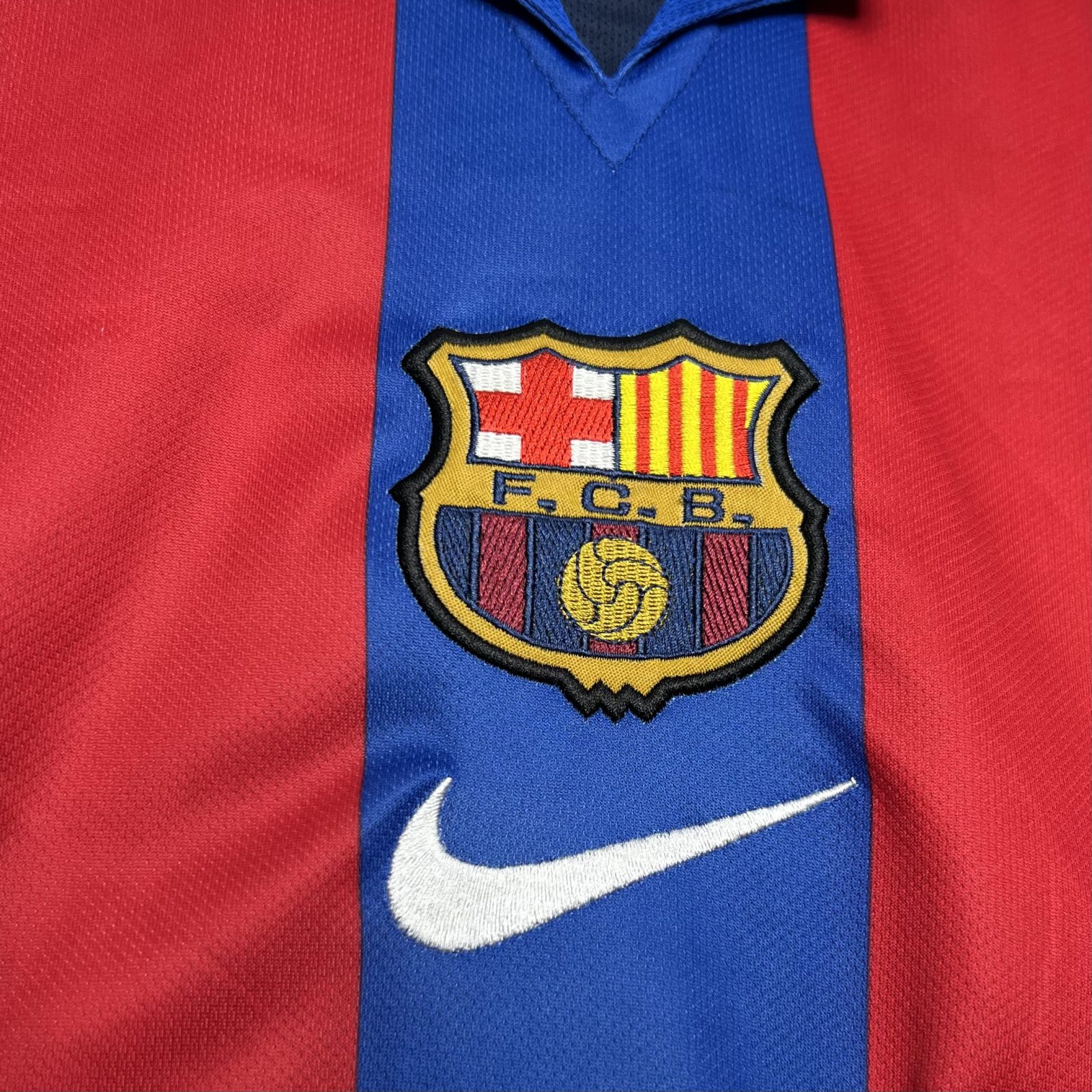 2004/2005 Retrô Barcelona Casa Camisa de futebol Qualidade tailandesa 1:1 - Image 6