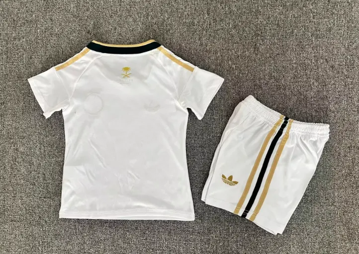 2026 Arábia Saudita Fora Camisa de futebol Qualidade tailandesa 1:1 Tamanho infantil - Image 2