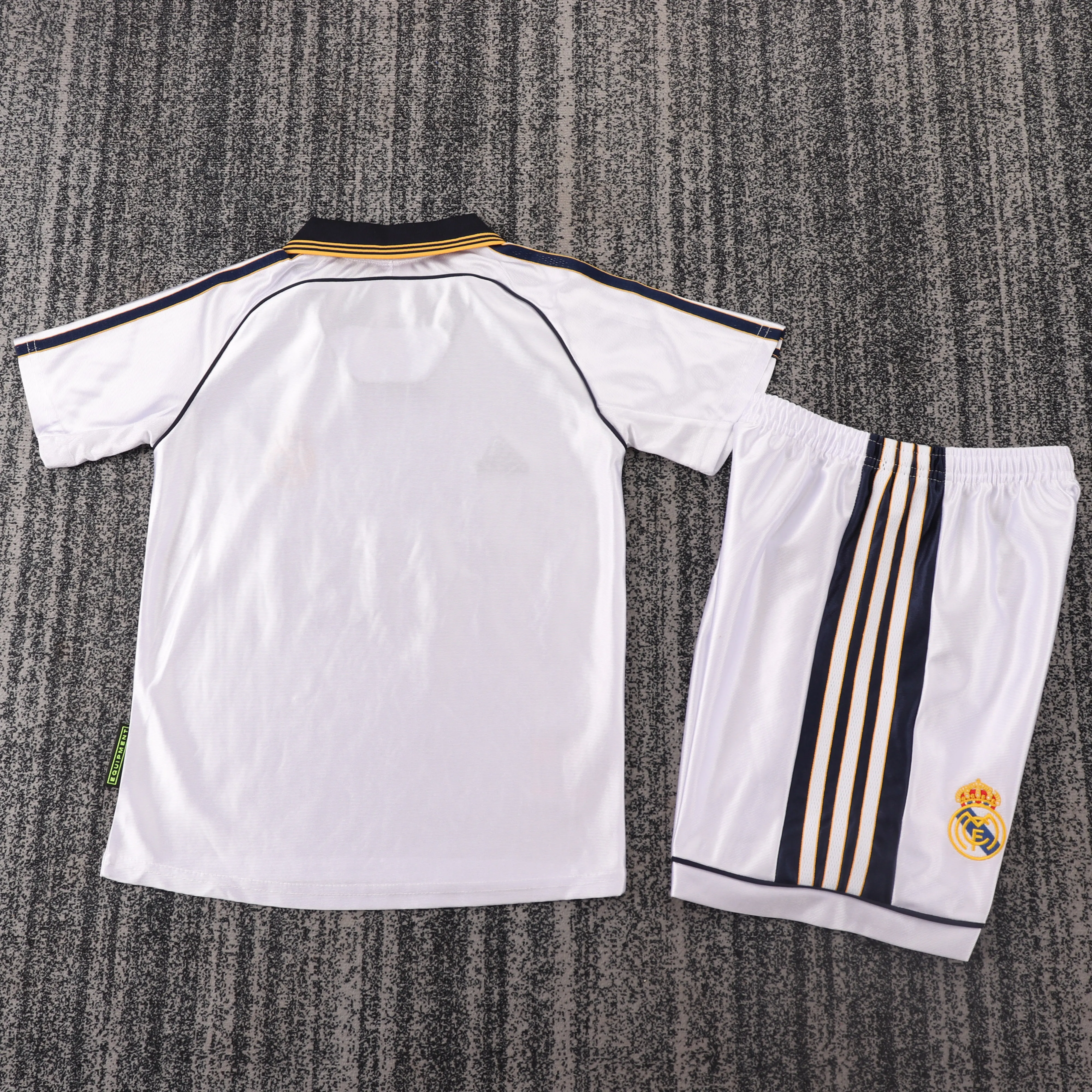 1998-2000 Retro Real Madrid Heim Fußballtrikot 1:1 Thai-Qualität Kindergröße – Bild 2