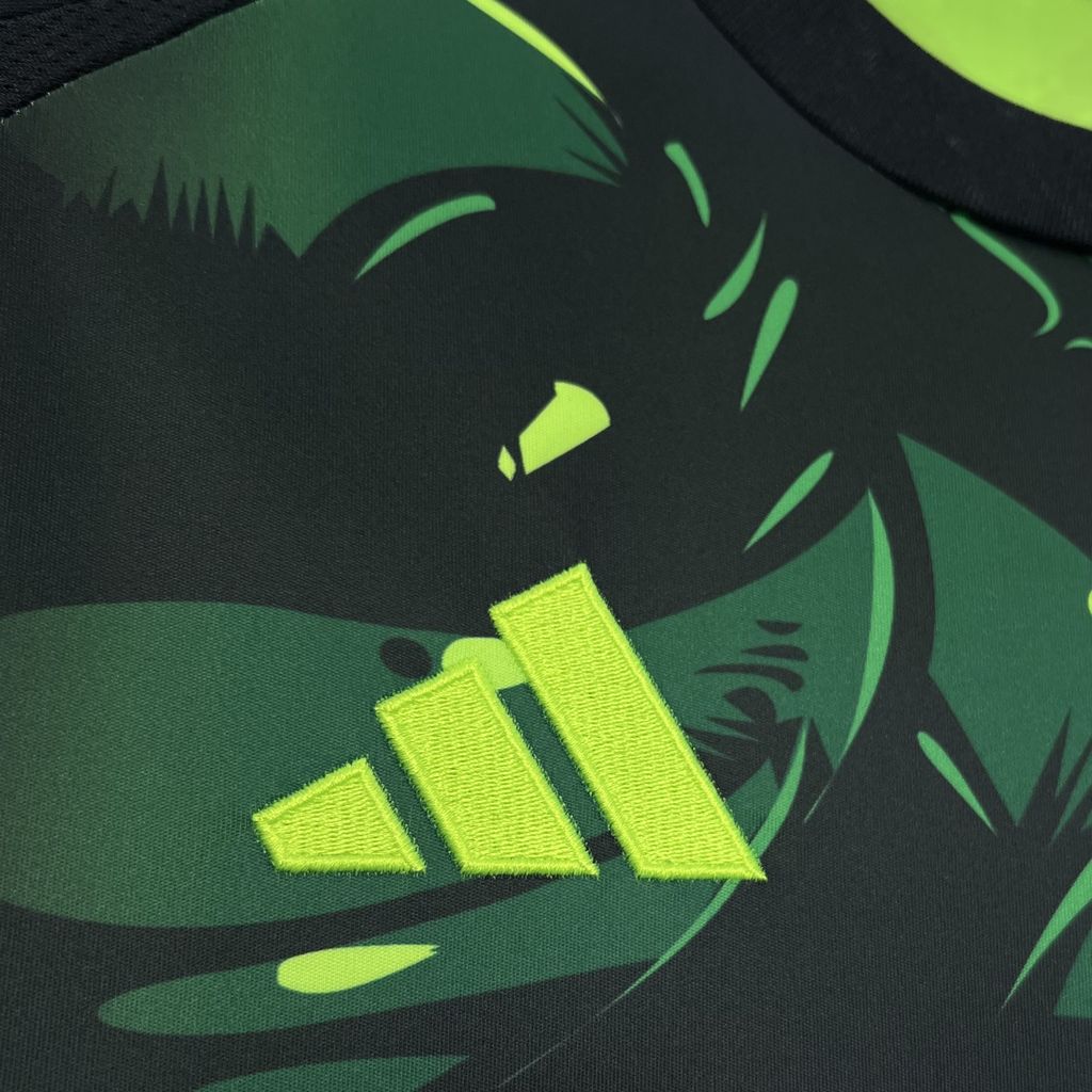 2024/2025 Real Madrid Green And Black Special Edition Jersey 1:1 Thai Quality - Image 6