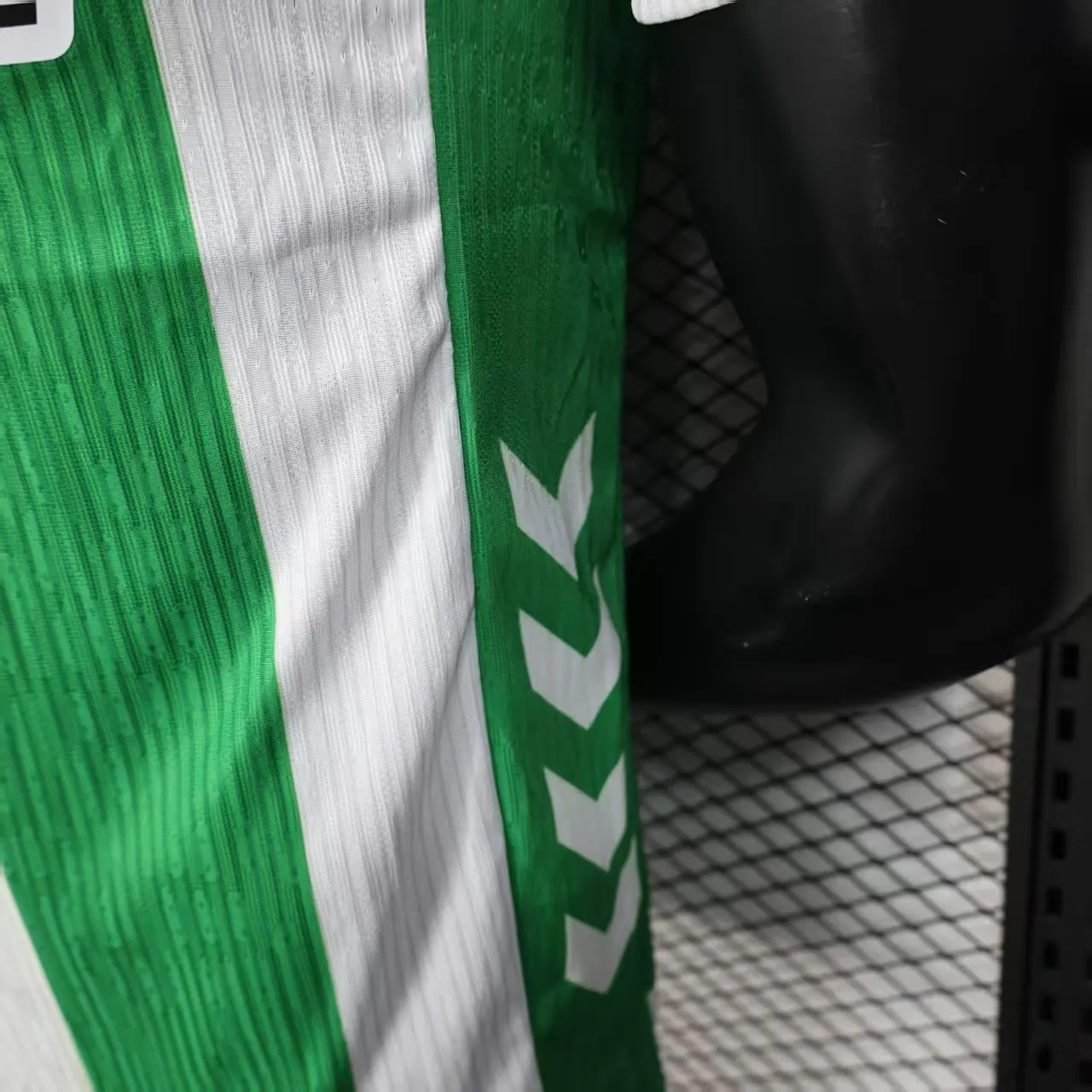 2025/2026 Versione giocatore Real Betis Casa Maglia da calcio Qualità thai 1:1 - immagine 3