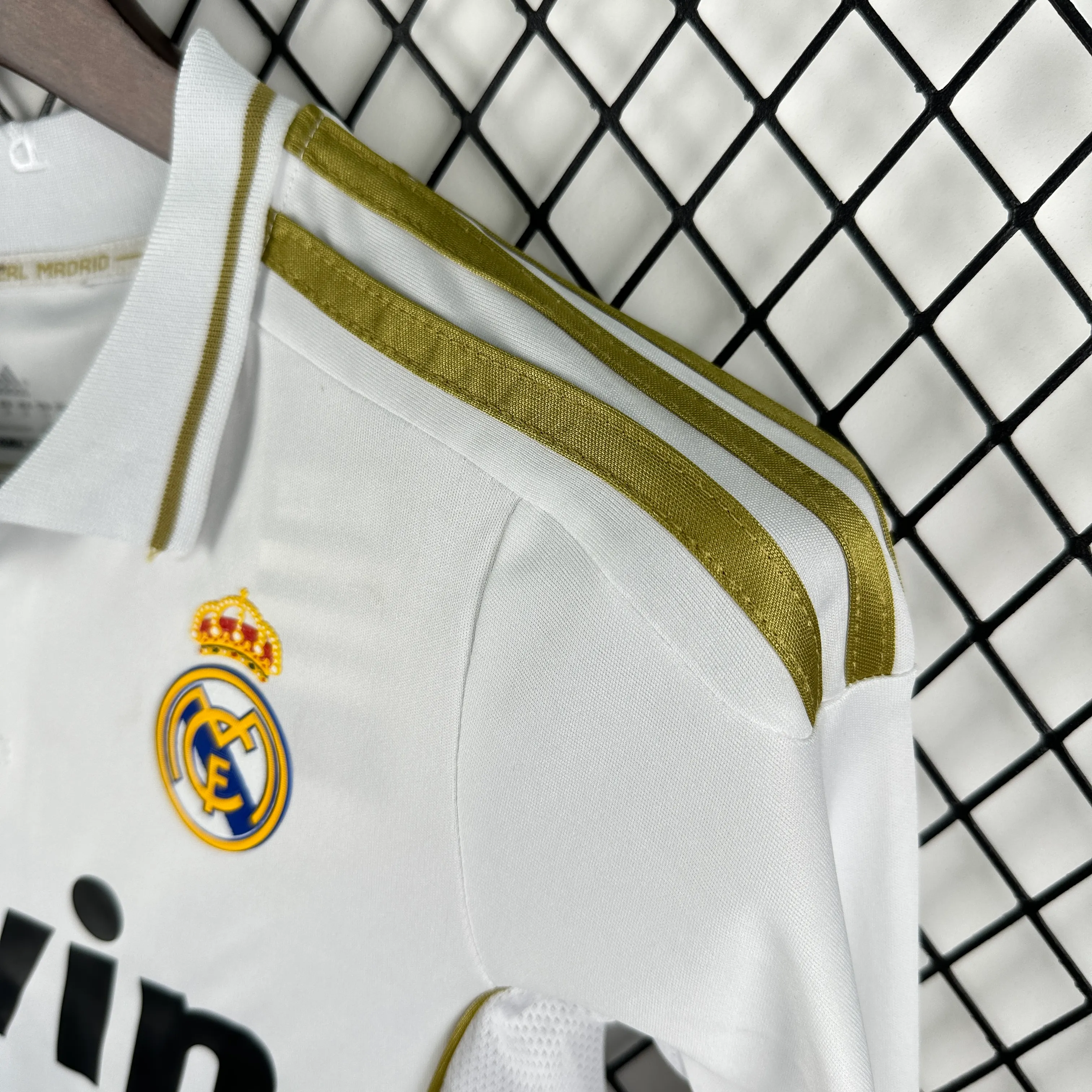 2011/2012 Retro Long Sleeve Real Madrid Home Football Shirt 1:1 Thai Quality Kids Size - Image 6