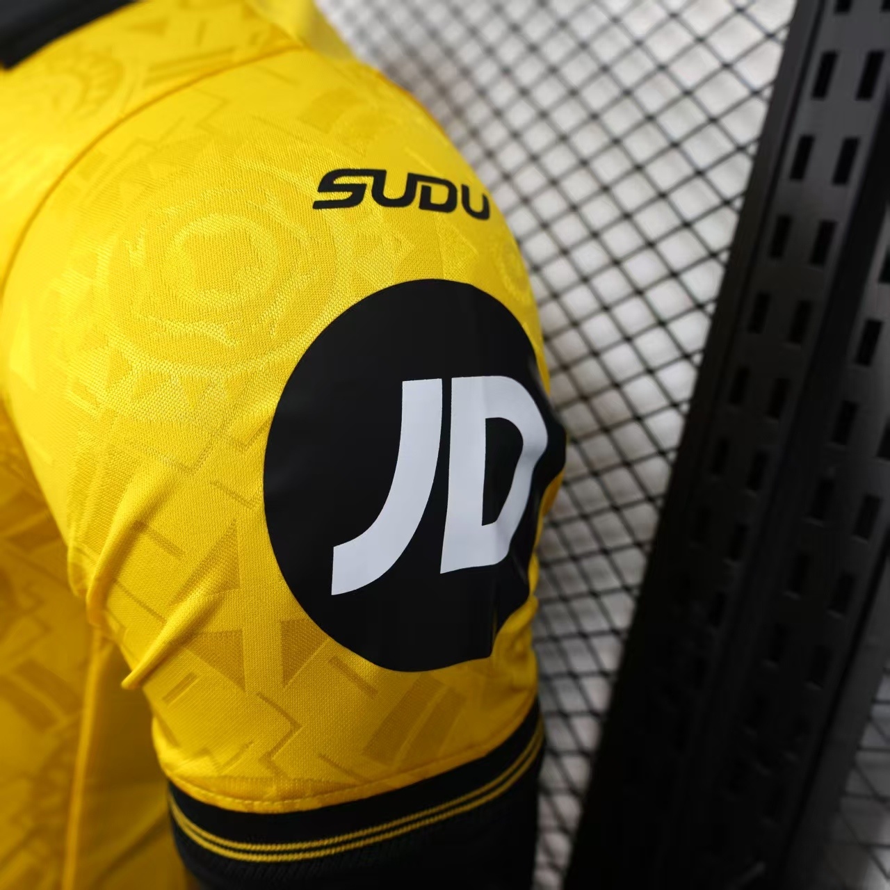 2025/2026 Versão jogador Wolverhampton Wanderers Casa Camisa de futebol Qualidade tailandesa 1:1 - Image 7