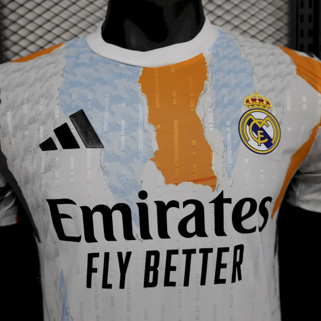 2025/2026 Player Version Real Madrid Pre-match training uniforms Football Jersey 1:1 Thai quality - Image 4
