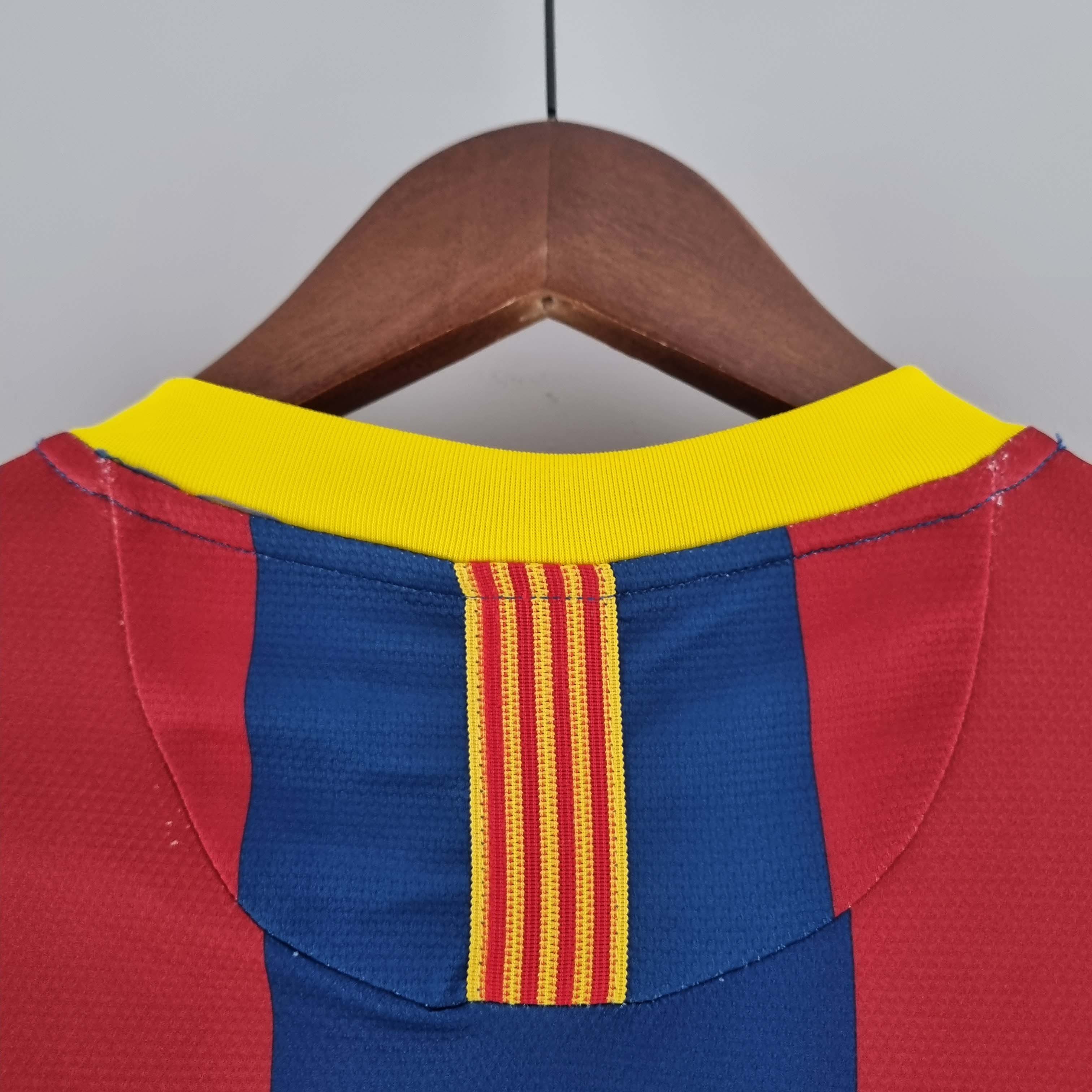 2010/2011 Ретро Длинный рукав Barcelona Домашняя Футбольная футболка Тайское качество 1:1 — изображение 4