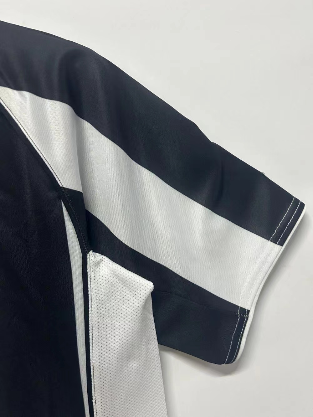 2004/2005 Retro Juventus Heim Fußballtrikot 1:1 Thai-Qualität – Bild 7