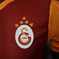 2025/2026 Wersja zawodnicza Galatasaray Domowa Koszulka piłkarska Jakość tajska 1:1 - obrazek 6
