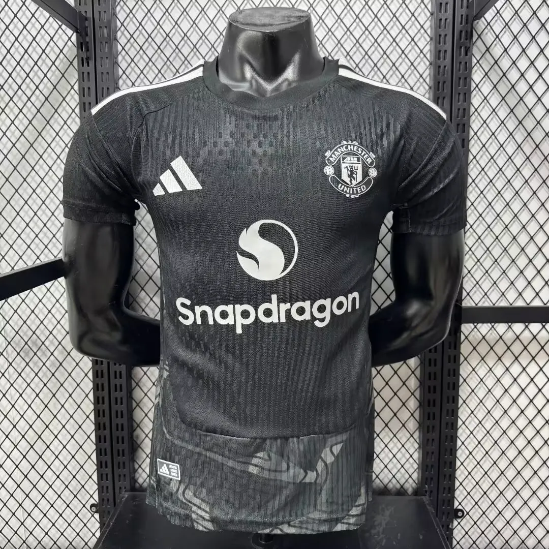 2026-2027 Versão jogador Manchester United Goleiro Camisa de futebol Qualidade tailandesa 1:1