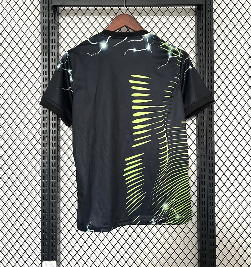 2024/2025 Real Madrid Leopard Edição especial Camisa Verde Qualidade tailandesa 1:1 - Image 2