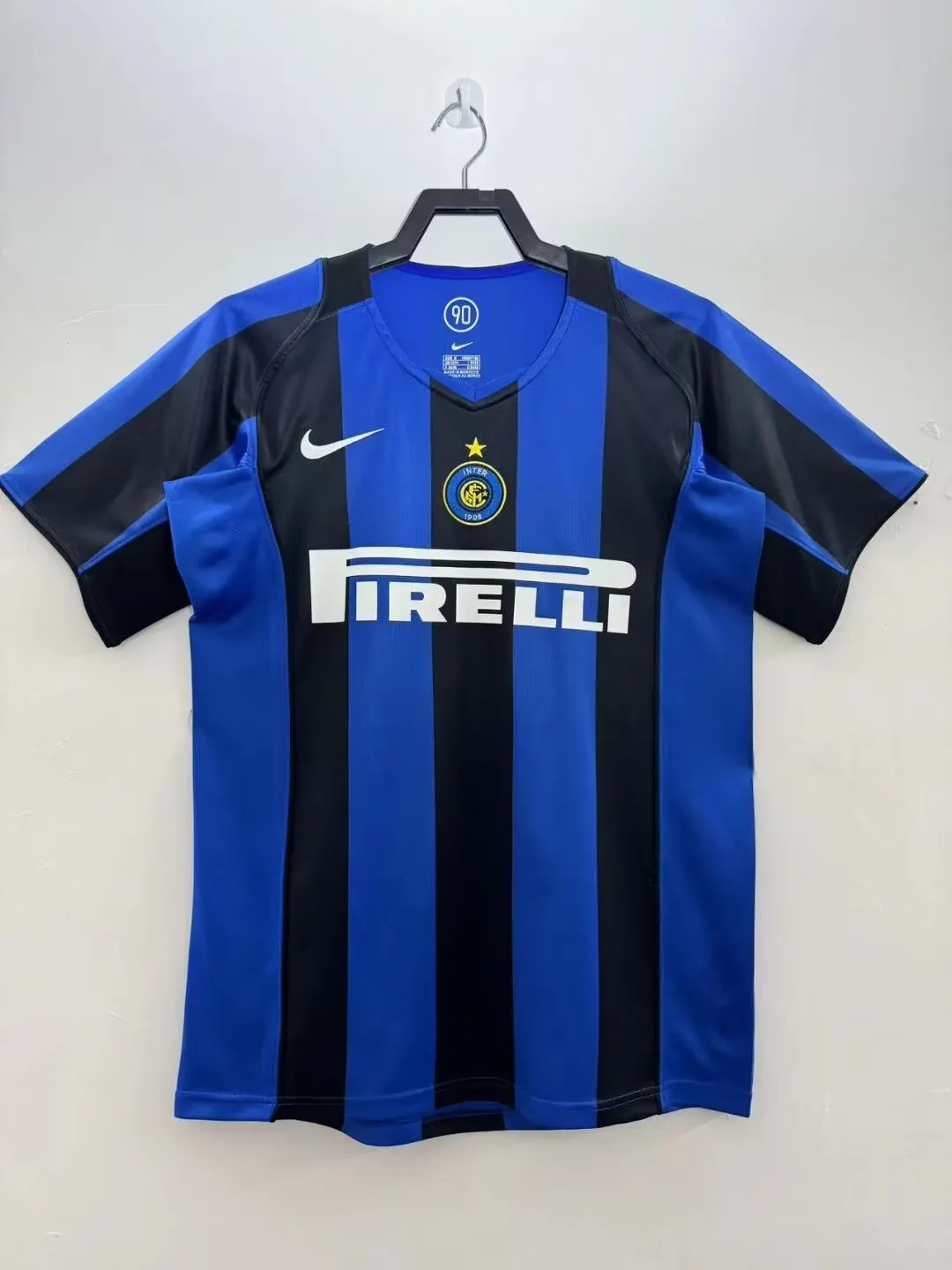 2004/2005 Retro Inter Milan Thuis Voetbalshirt 1:1 Thaise kwaliteit