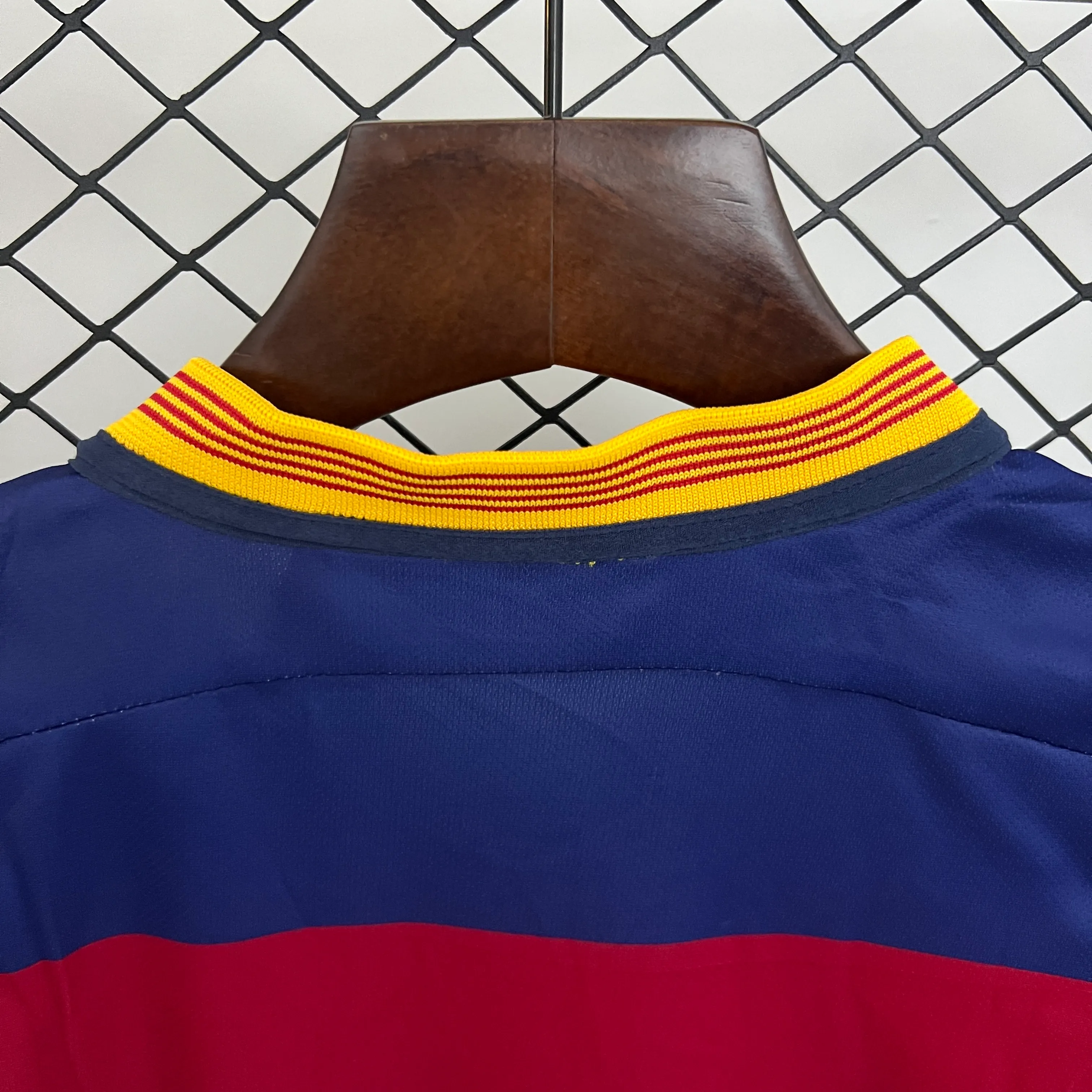 2015/2016 Retro Barcelona Casa Maglia da calcio Qualità thai 1:1 Taglia bambino - immagine 3