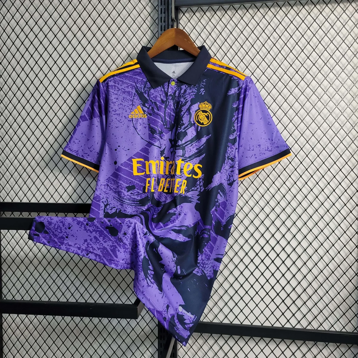 2023/2024 Real Madrid Purple Special Edition Football Shirt - Image 4