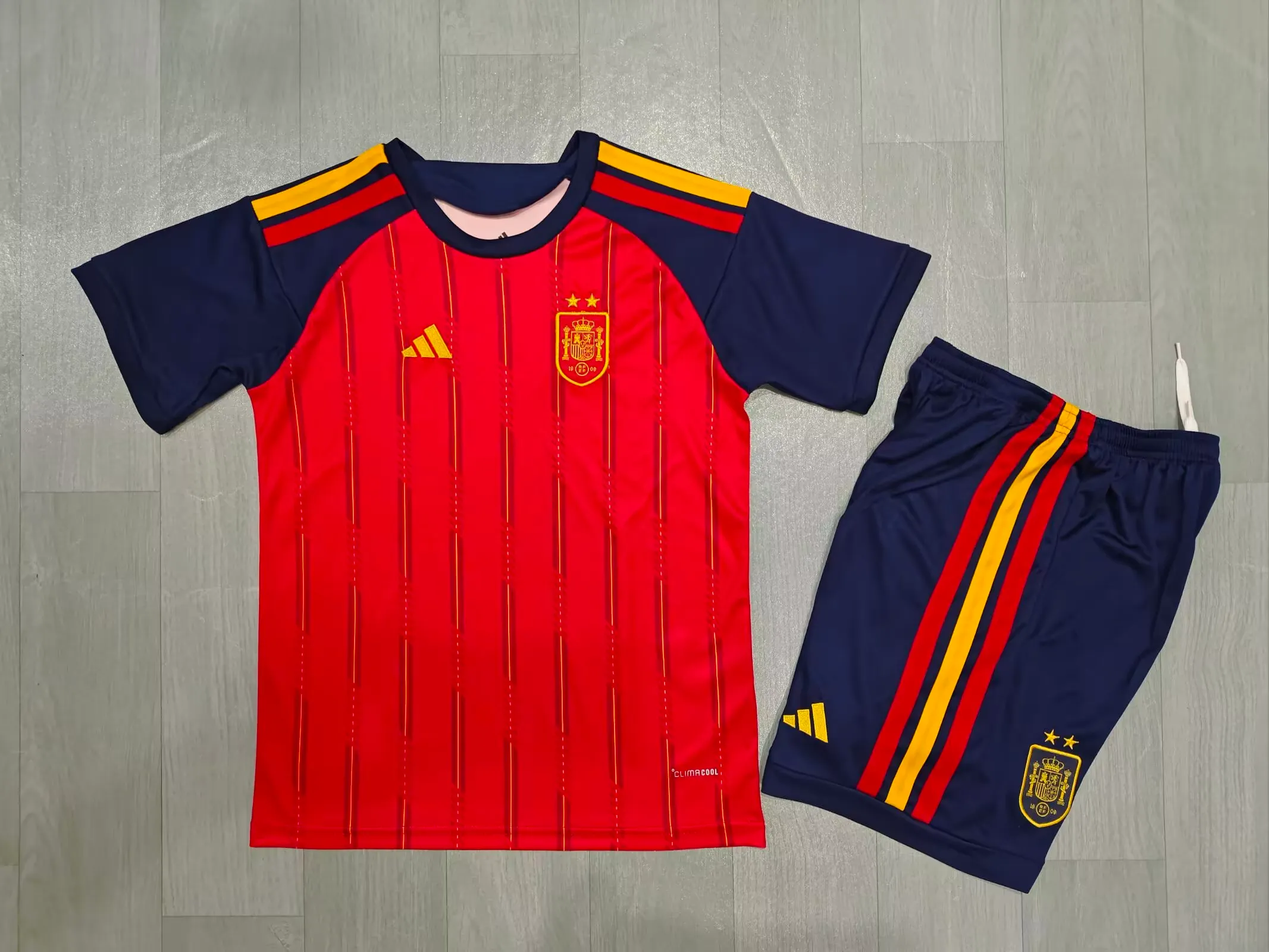 2026-2027 Spain Home Football Shirt 1:1 Thai Quality Kids Size