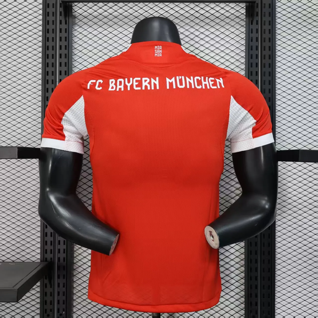 2025/2026 Player Version Bayern Munich Home 01 Football Shirt 1:1 Thai Quality - Image 3