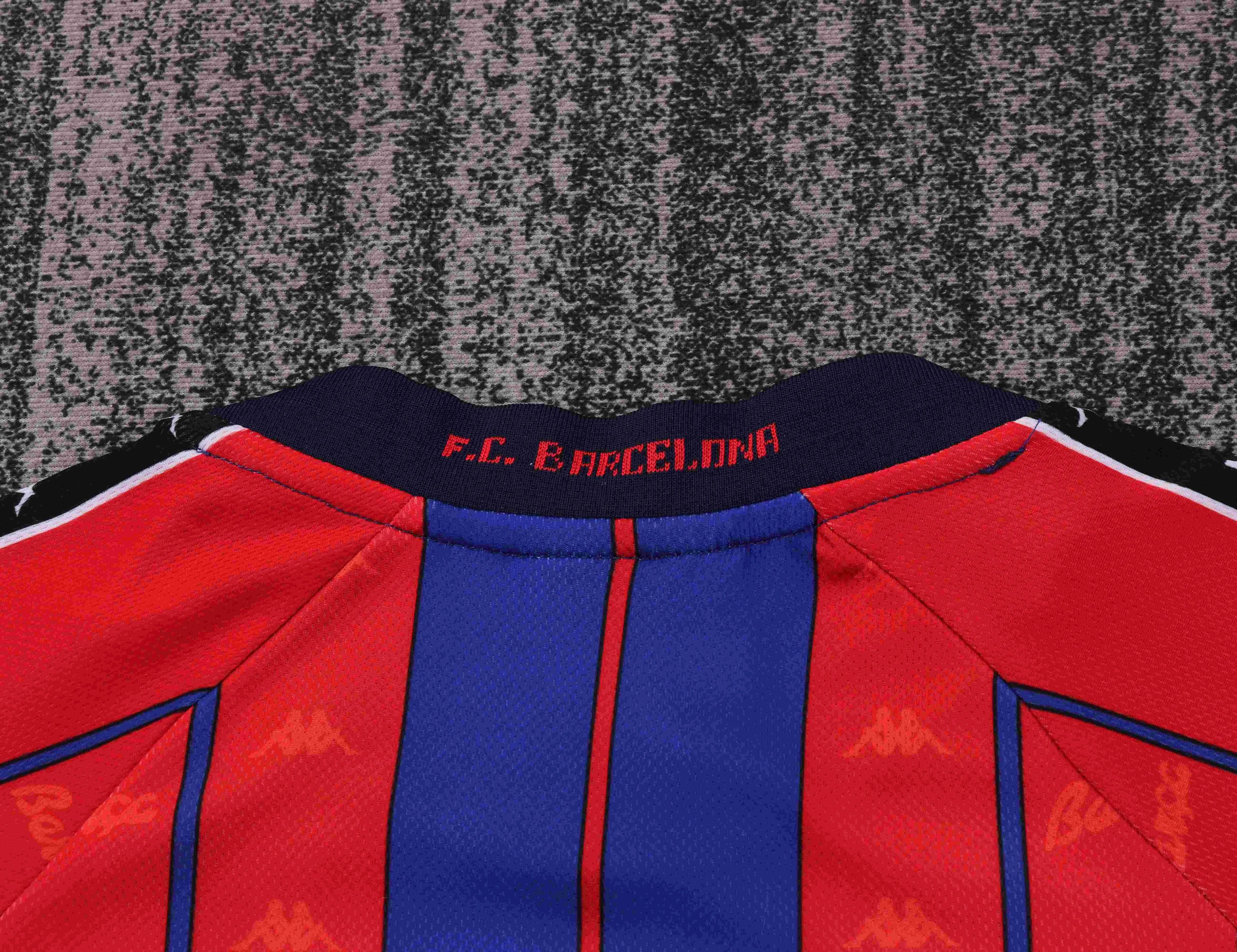 1997-1998 Retro Barcelona Home Football Shirt 1:1 Thai Quality Kids Size - Image 3