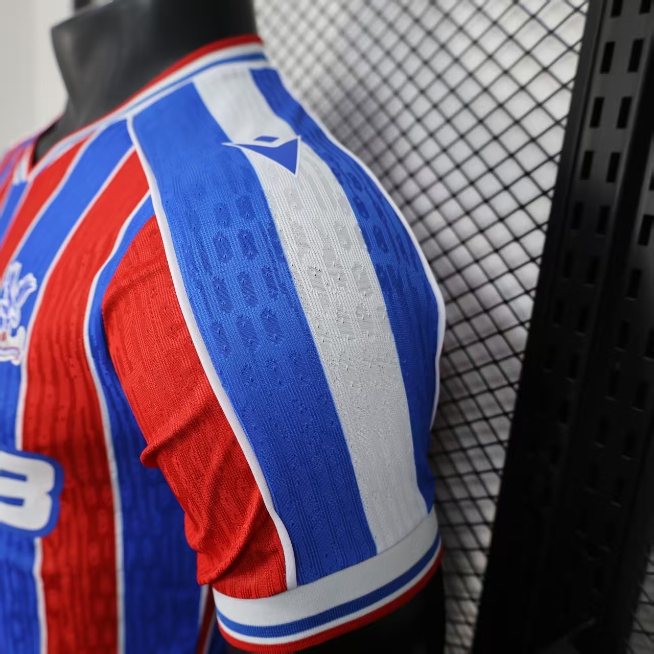2025/2026 Player Version Crystal Palace Home Football Shirt 1:1 Thai Quality - Image 8